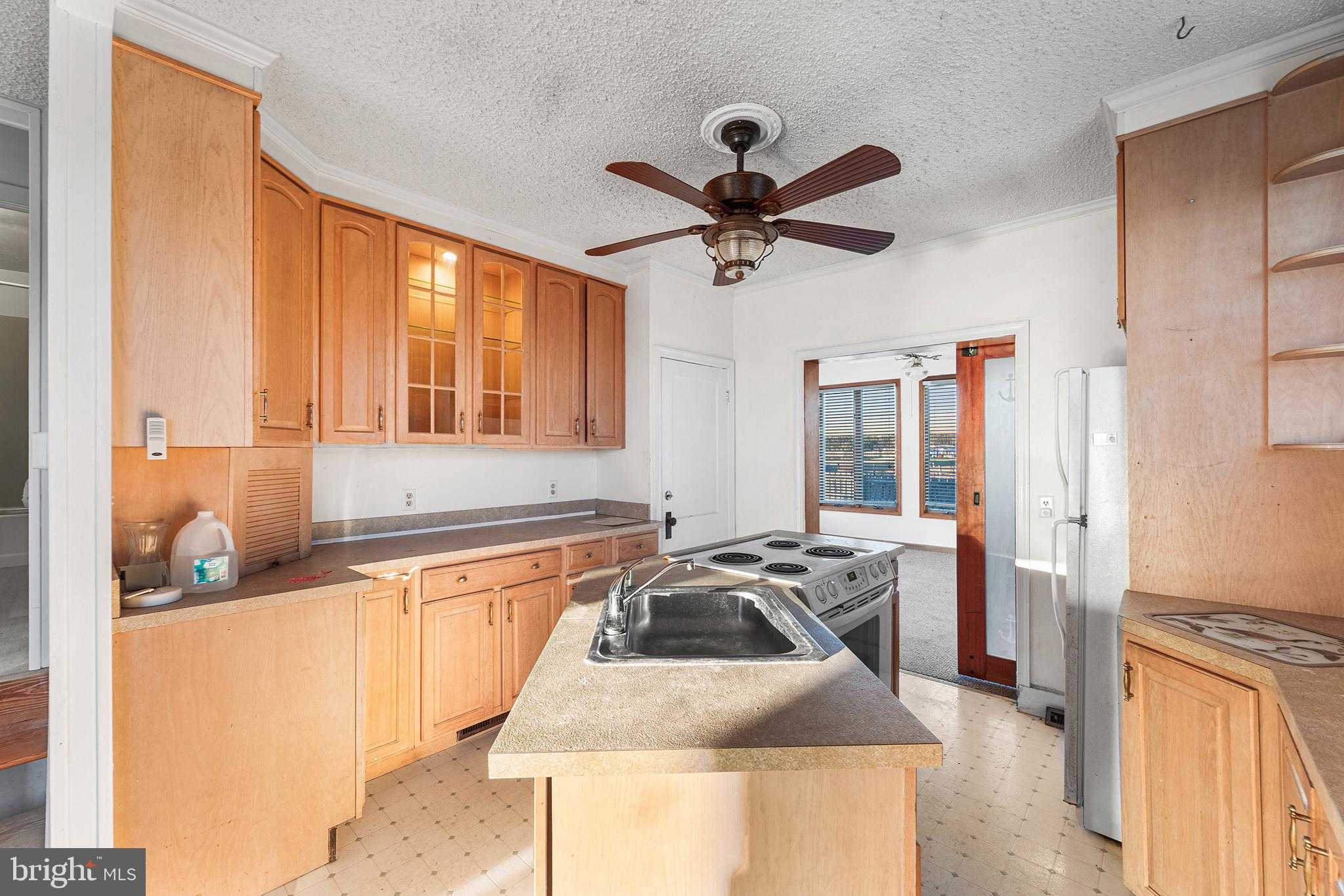 1250 Old Madison Rd photo 11