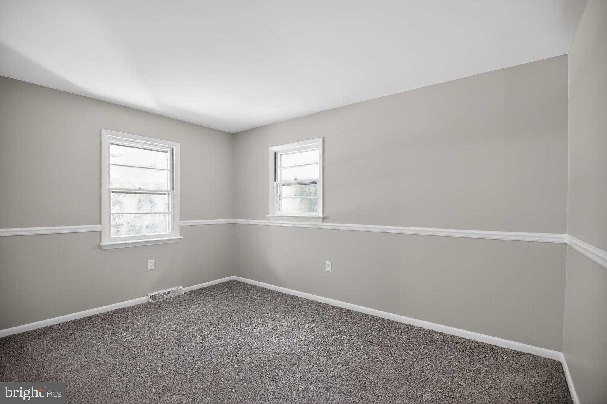 4105 Lee Ln photo 10