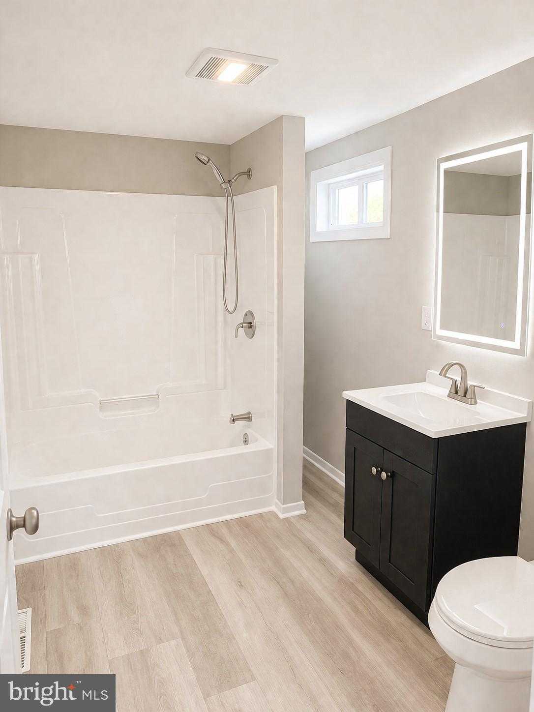 419 Union St photo 10