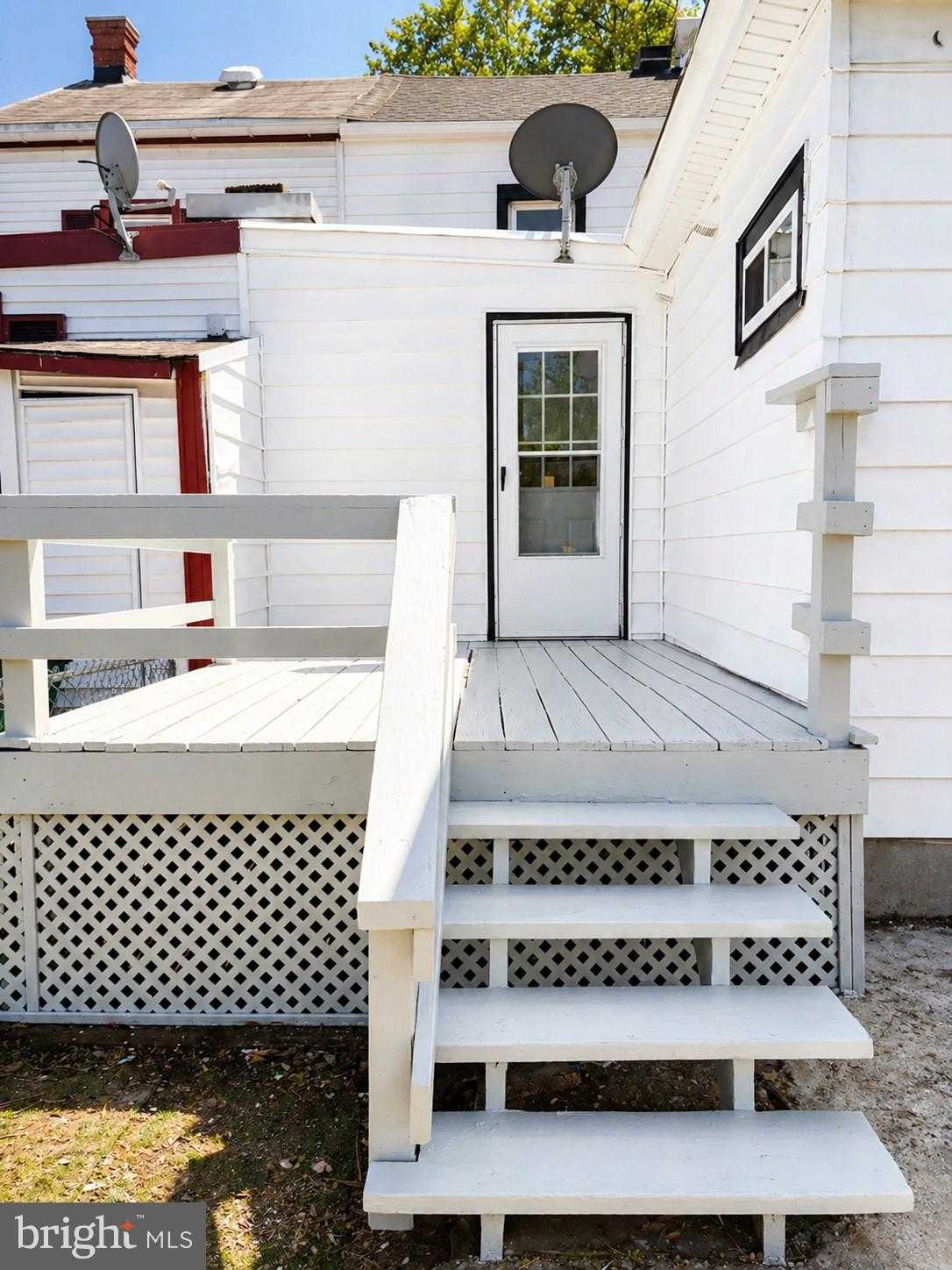 419 Union St photo 18