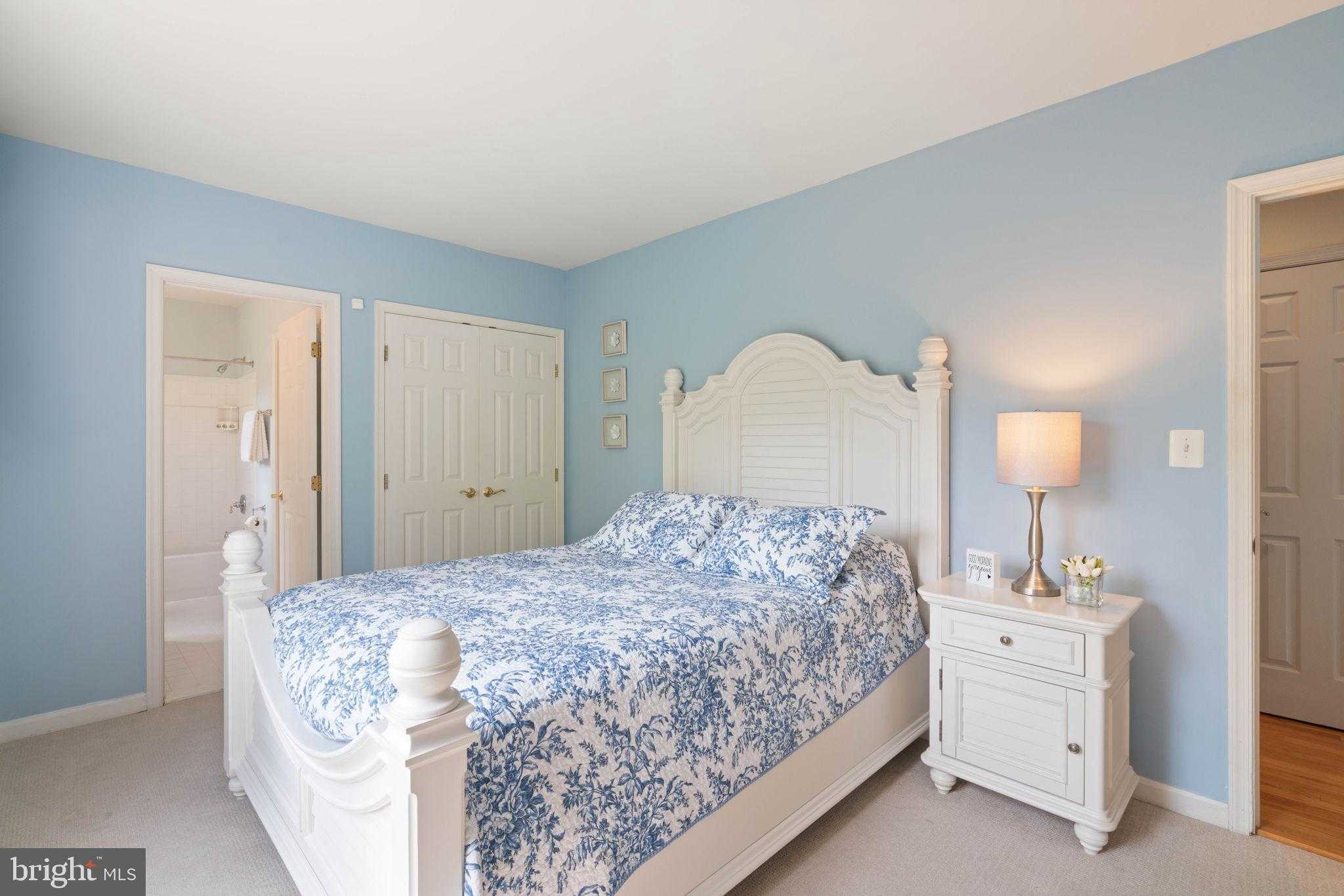 8000 Pohick Rd photo 25