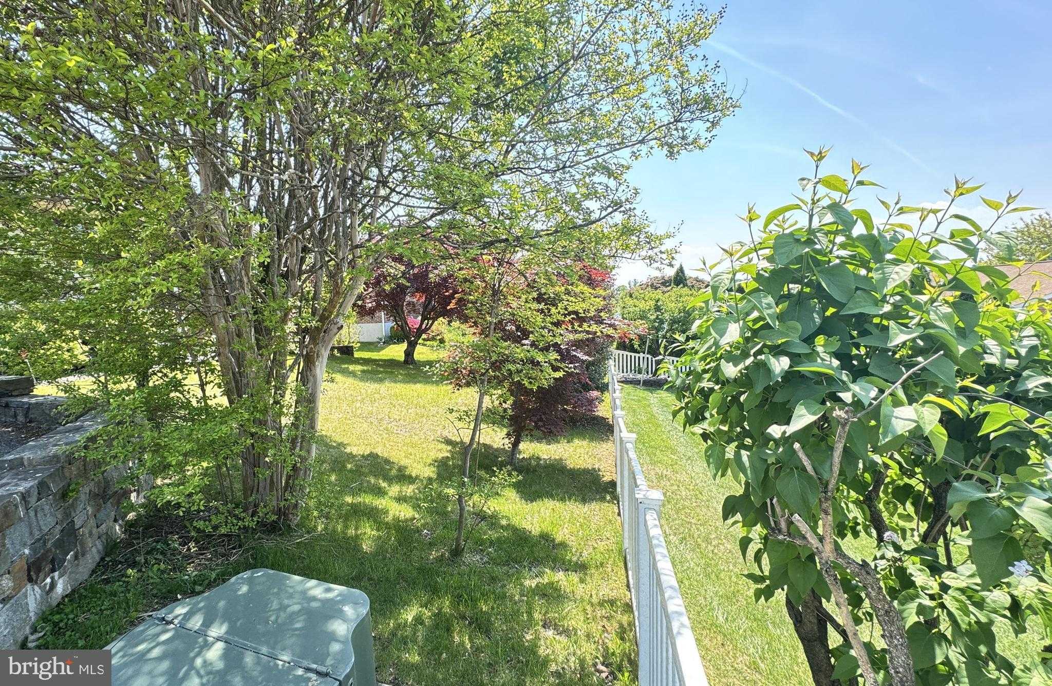 7835 Perry Rd photo 39