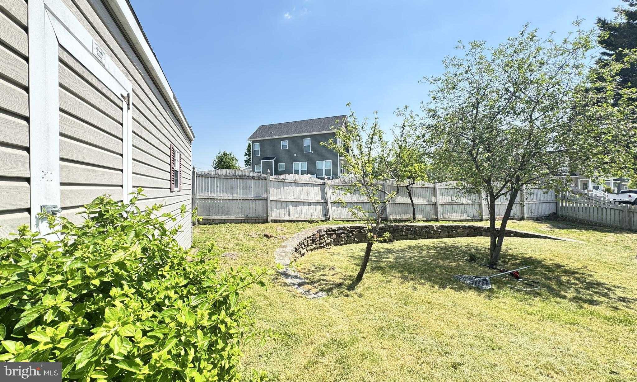 7835 Perry Rd photo 48