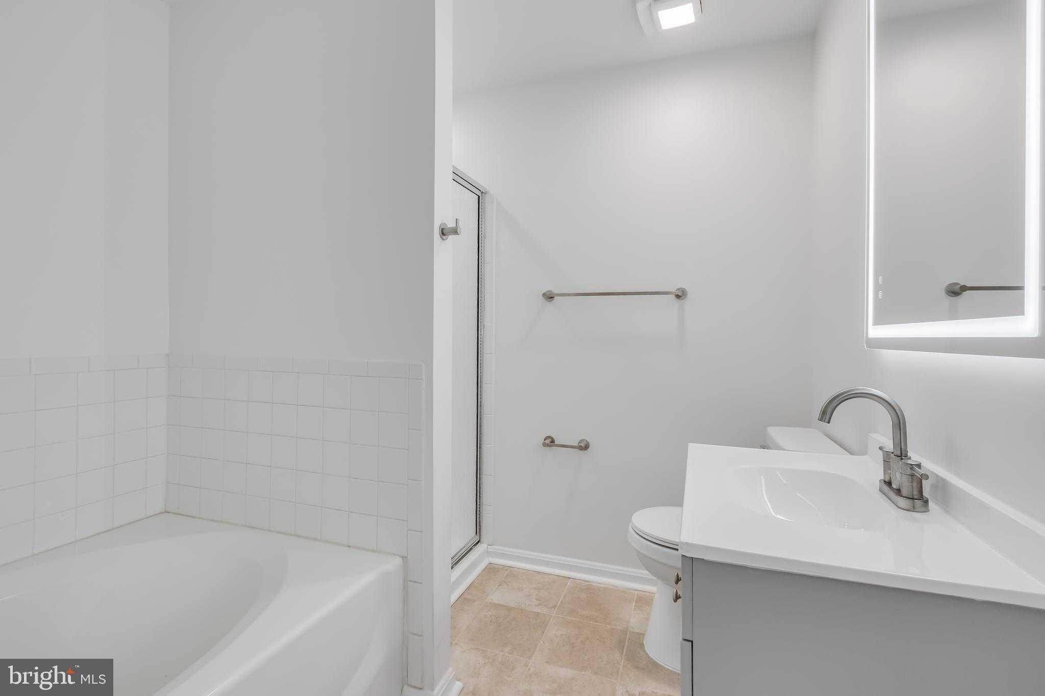 9700 Lake Pointe CT Apt 202 photo 20