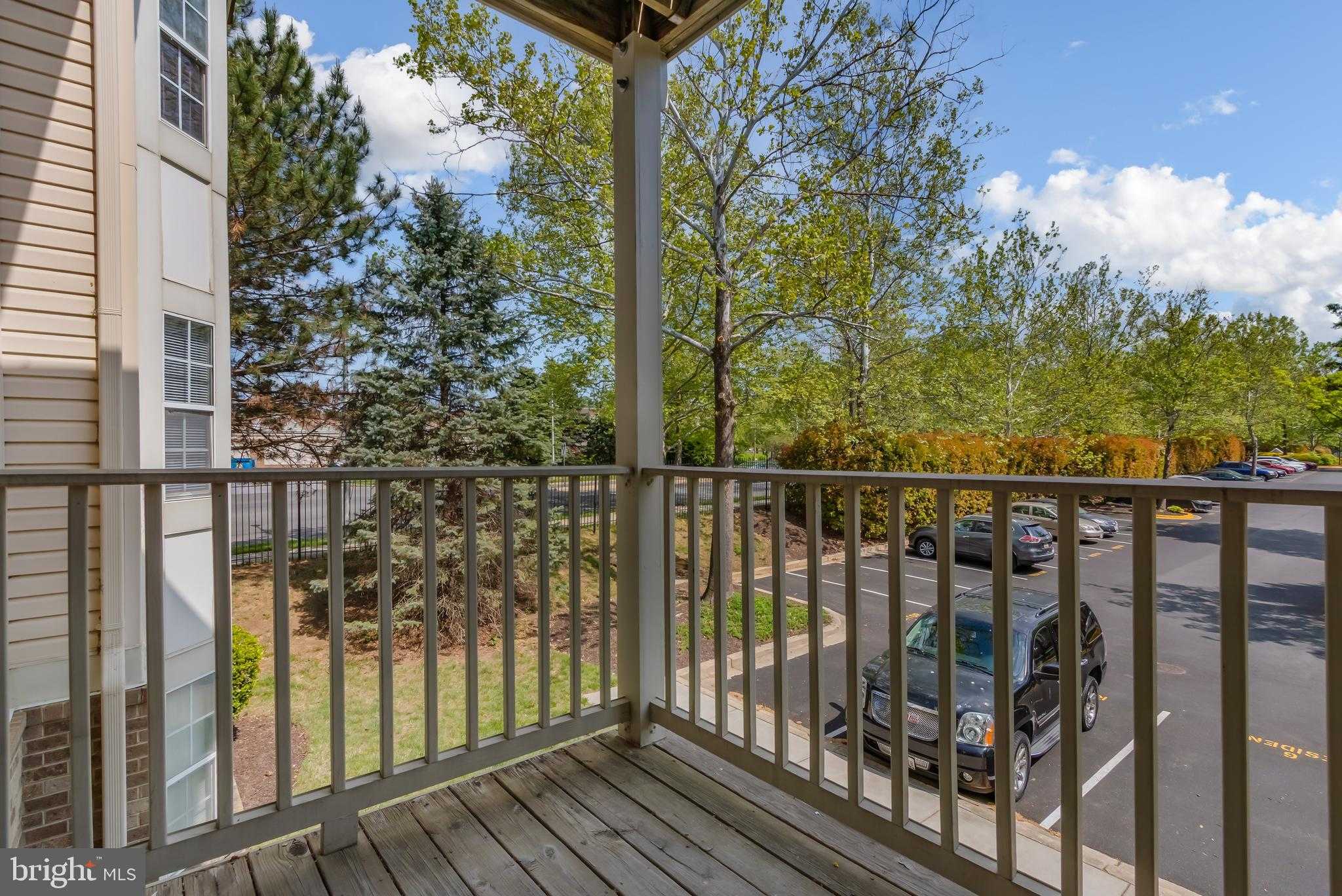 9700 Lake Pointe CT Apt 202 photo 28