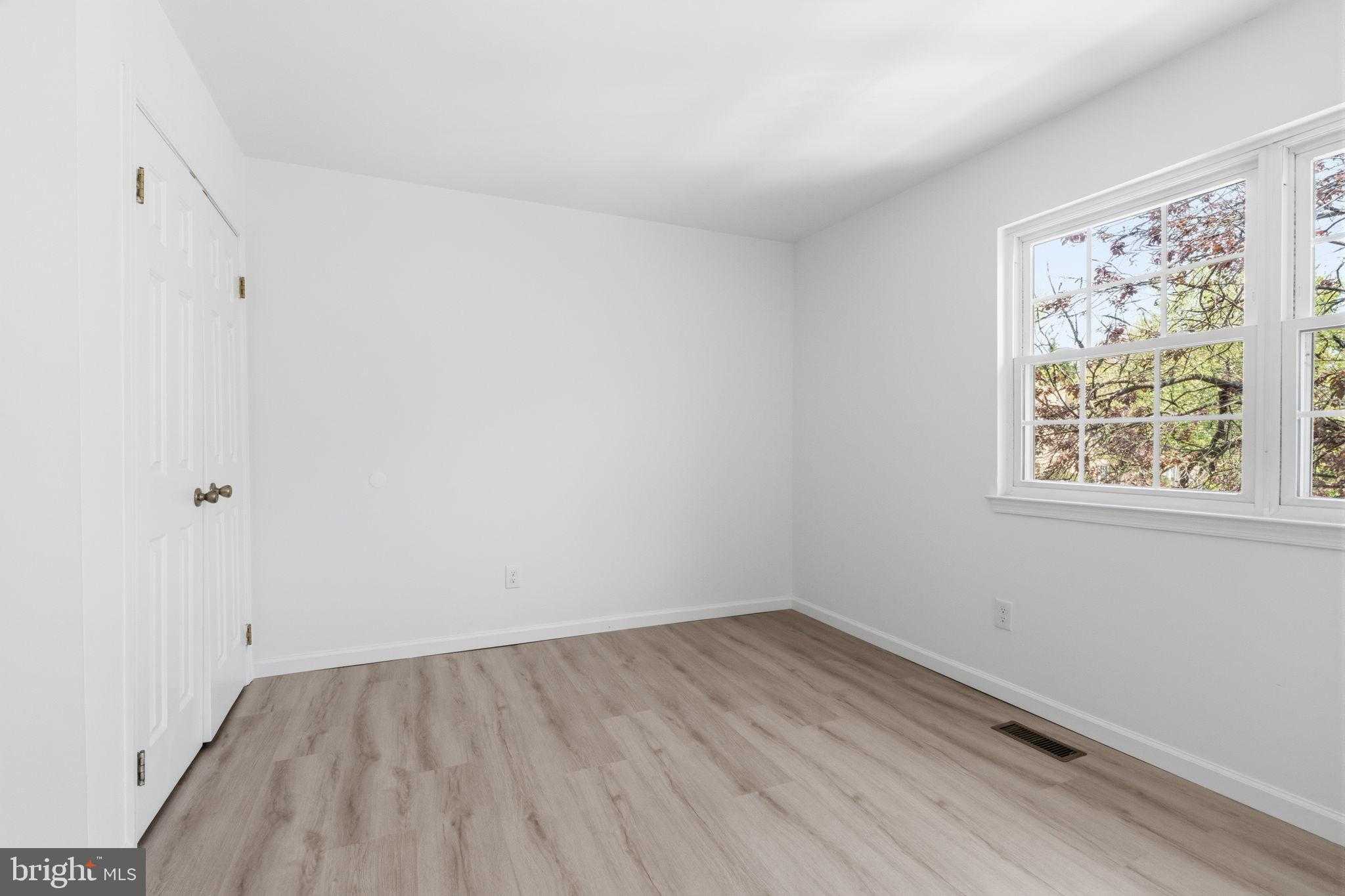 13 Rampart Dr photo 30