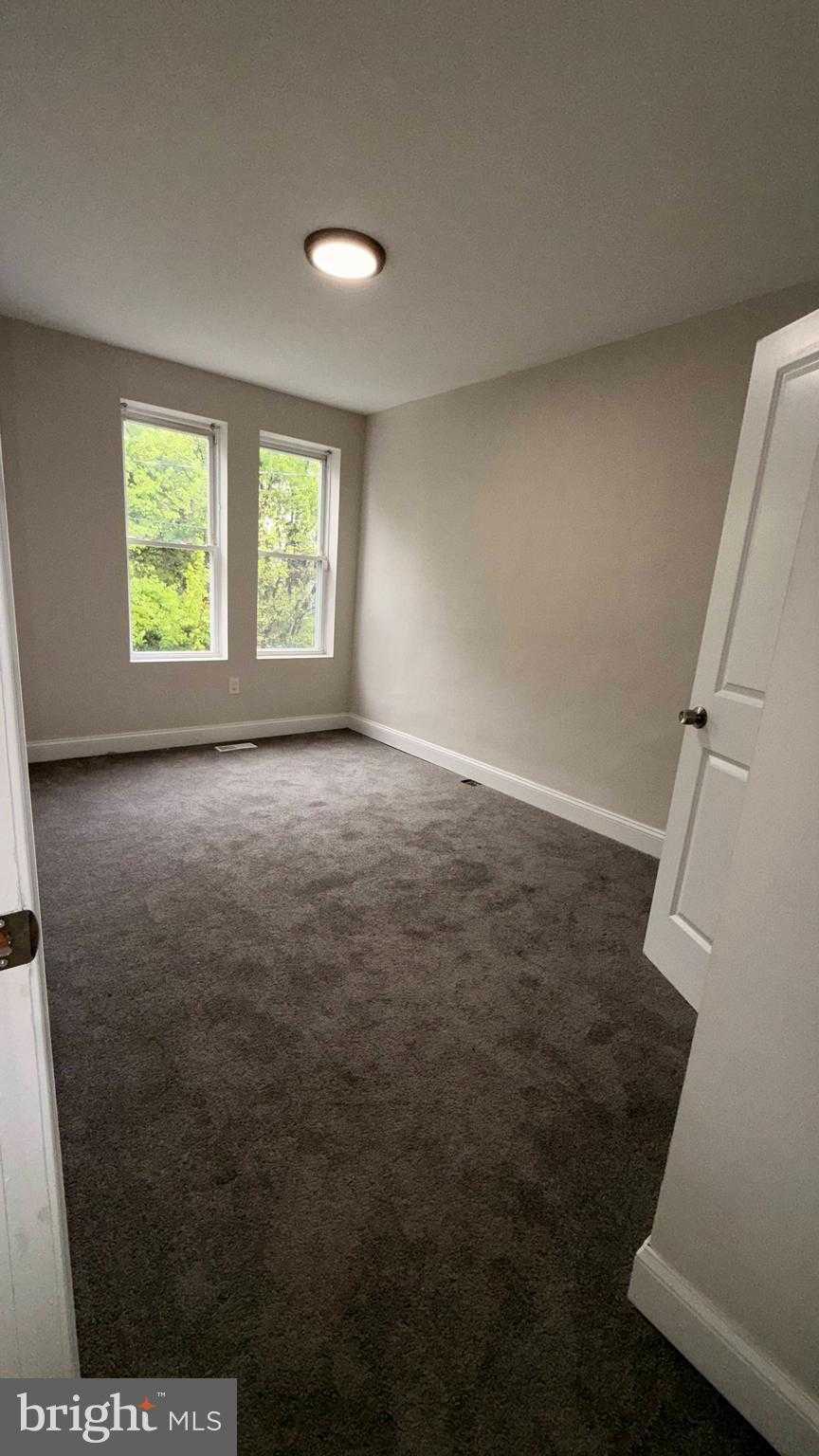 2104 Presstman St photo 12