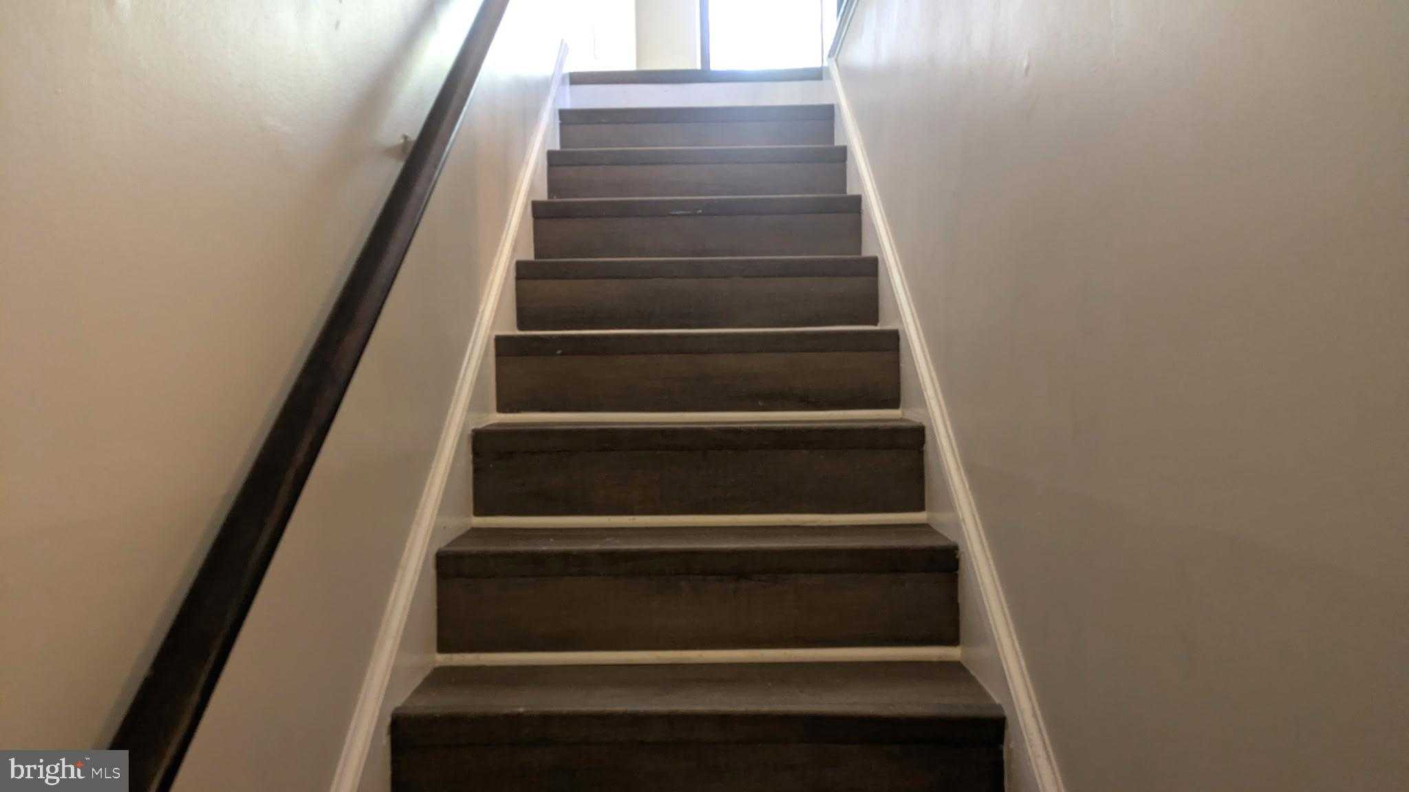 5860 Lilac Cir photo 20