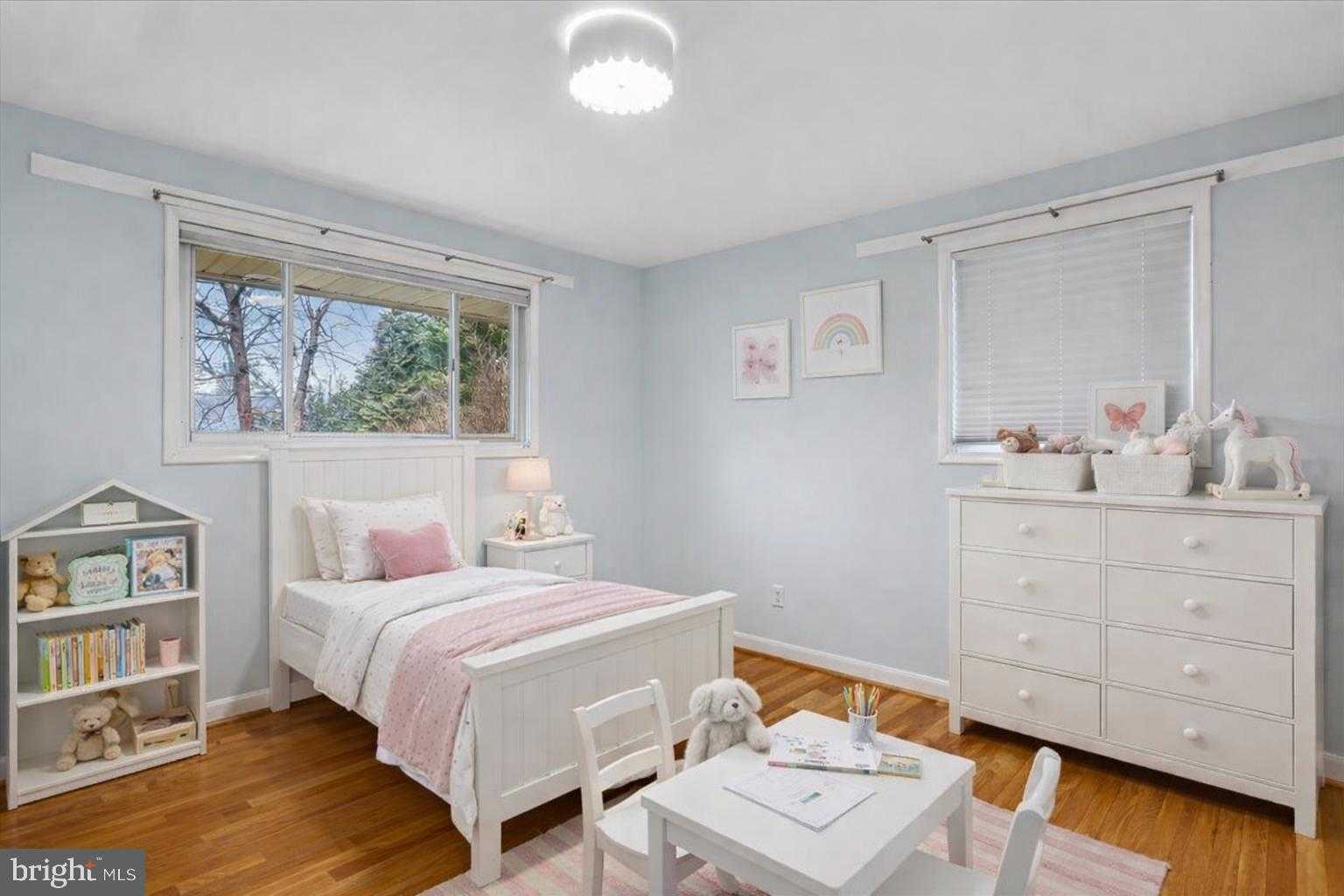 6017 Cheshire Dr photo 17