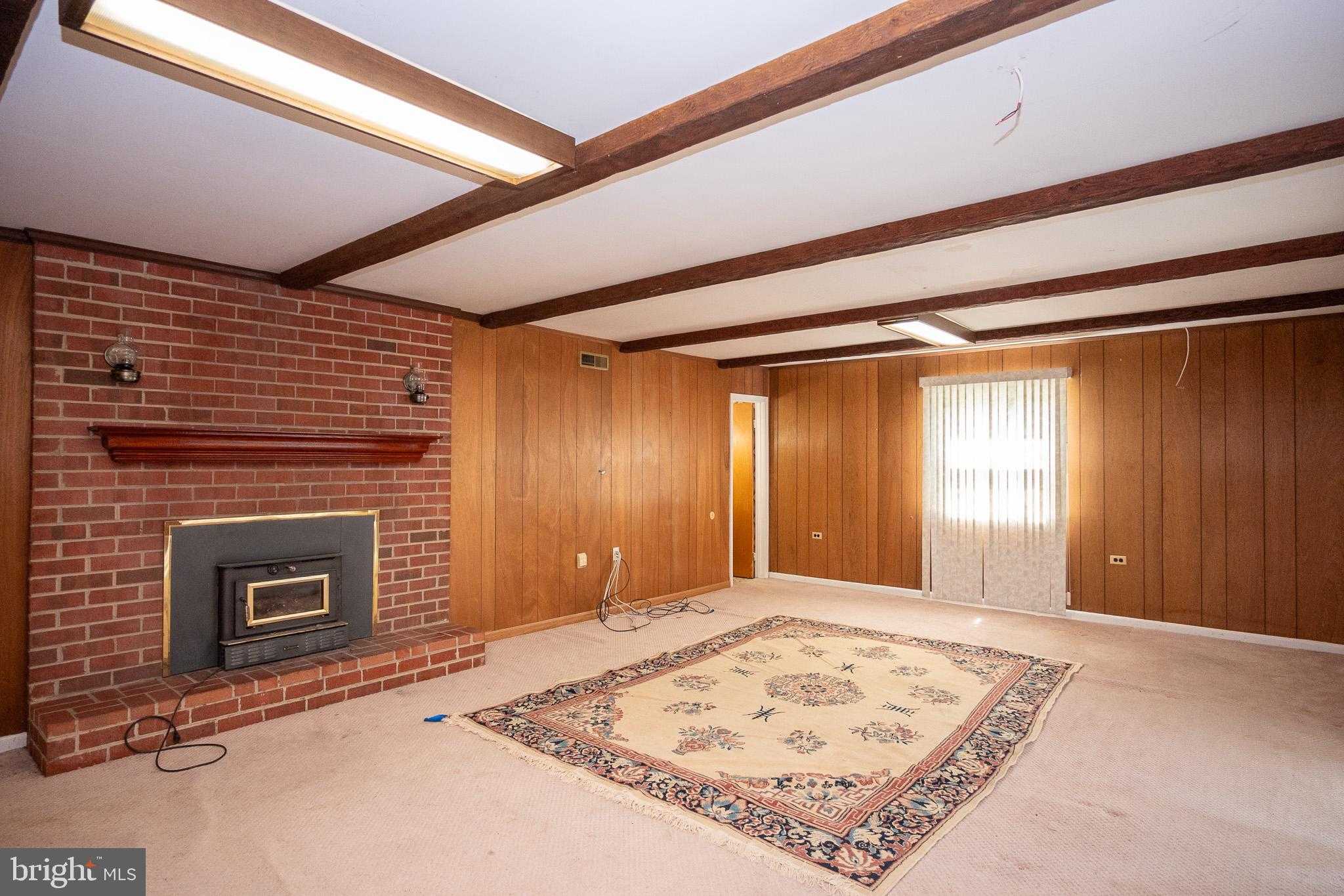 13024 Ingleside Dr photo 13