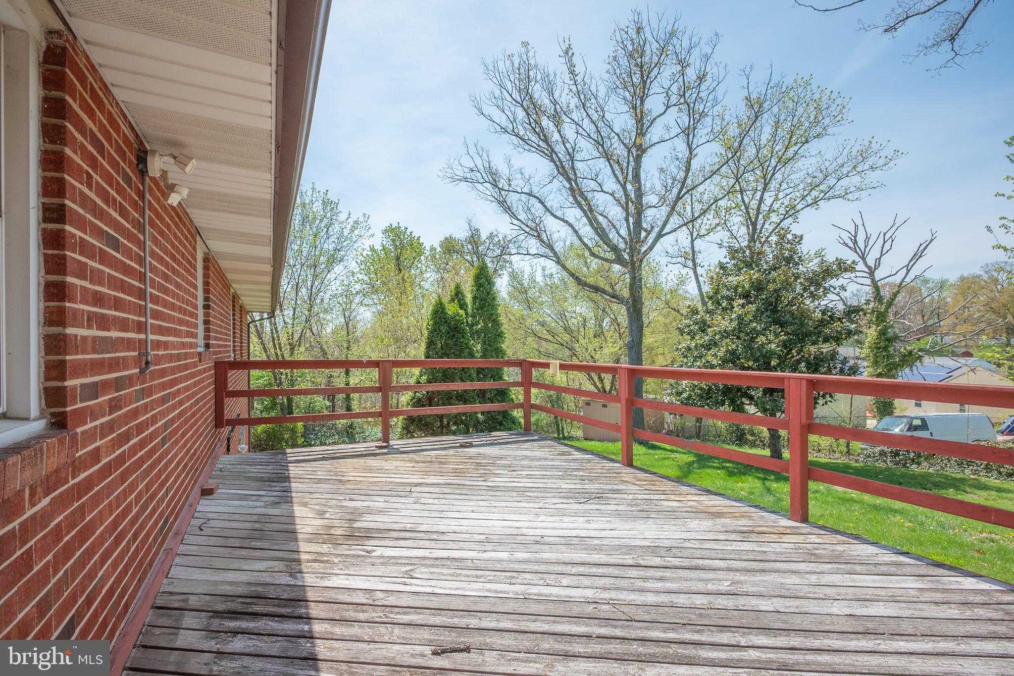 13024 Ingleside Dr photo 16