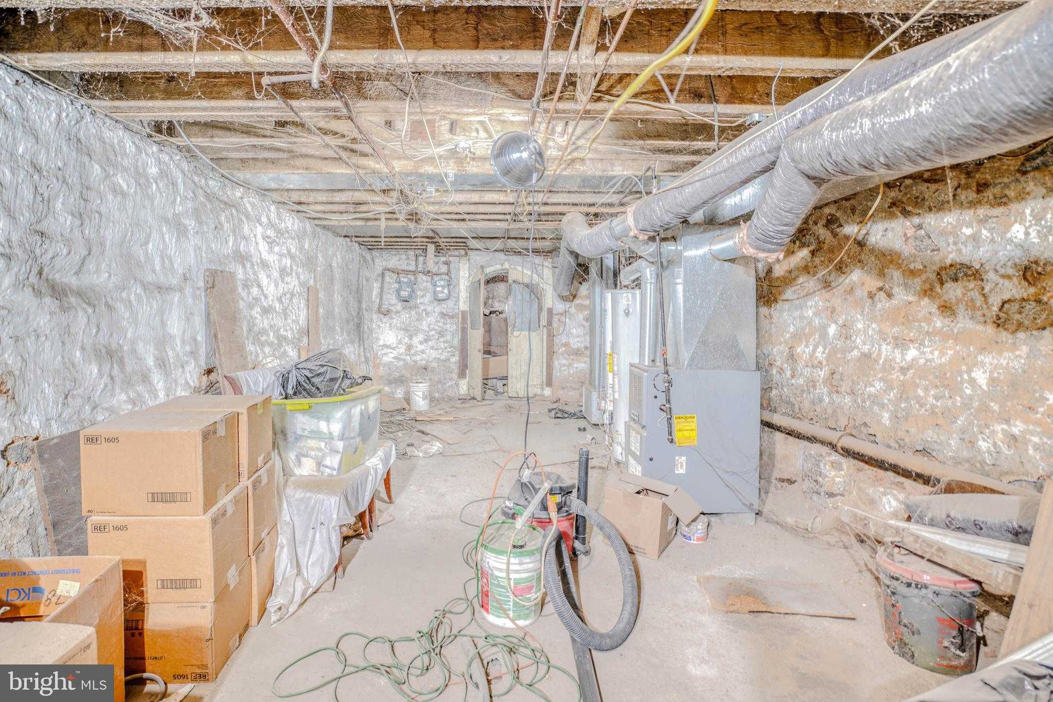 1212 Belmont Ave photo 28