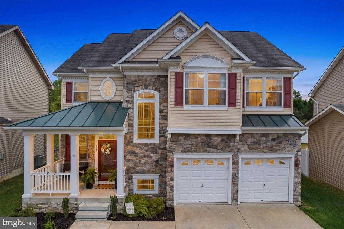 115 Thoroughbred Dr photo 2