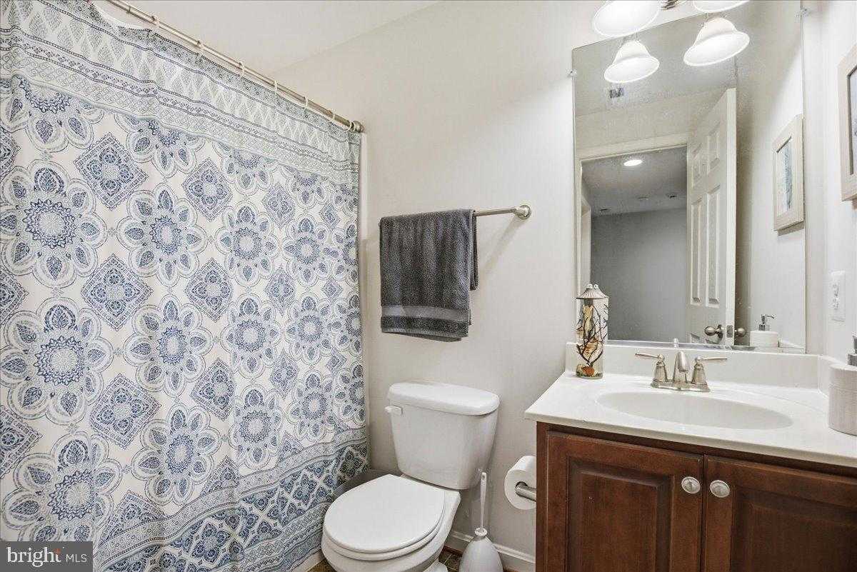 115 Thoroughbred Dr photo 42