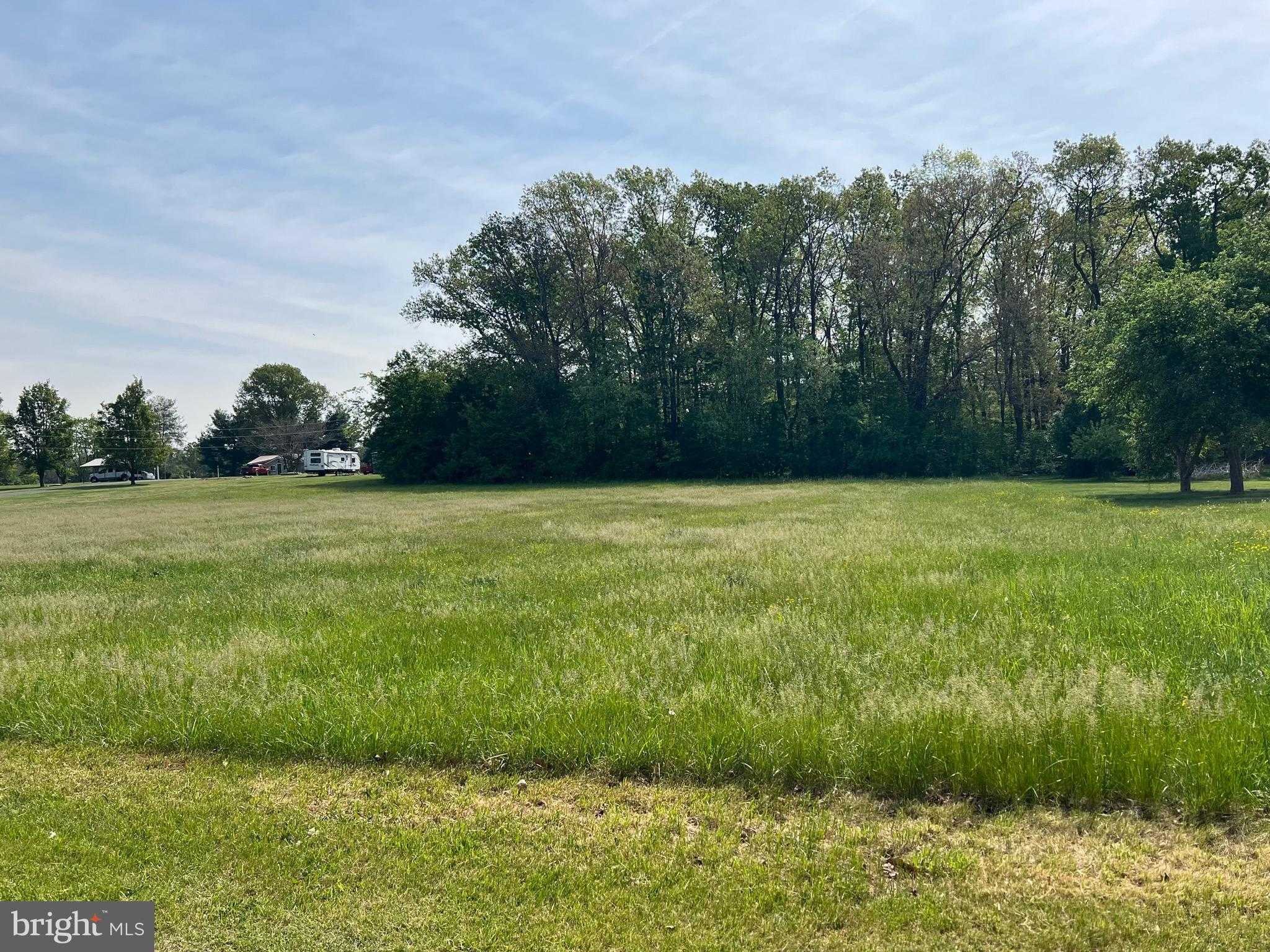 East Side Hwy photo 2