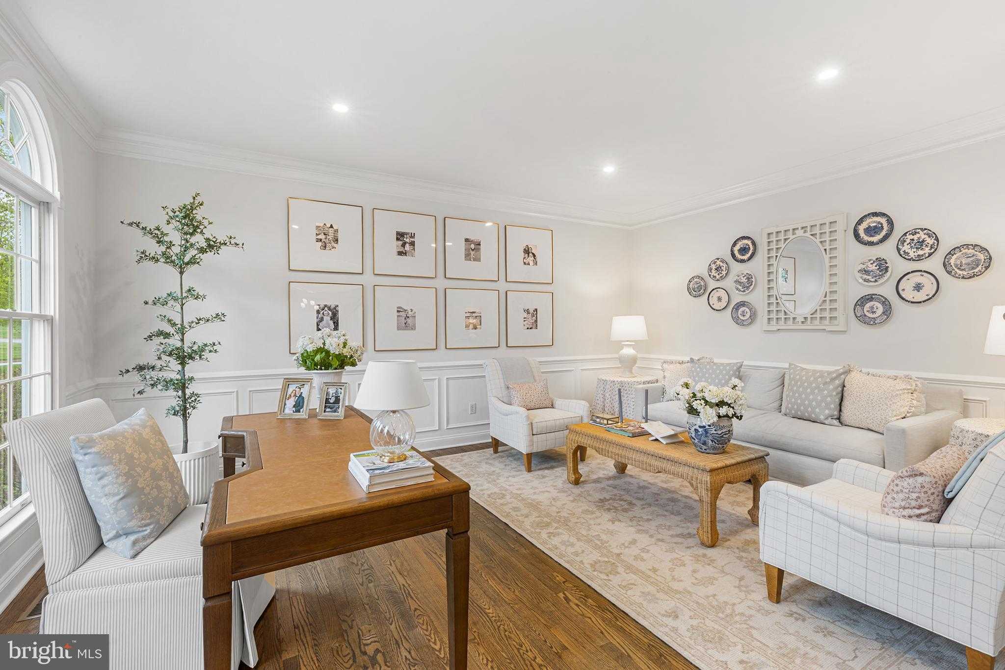 327 Twin Pond Dr photo 5