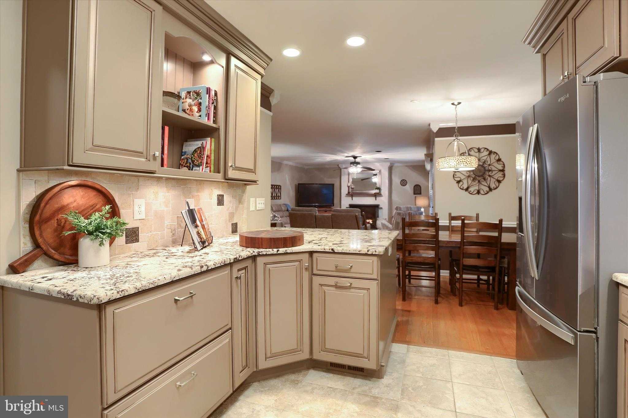 501 Clinton Rd photo 15