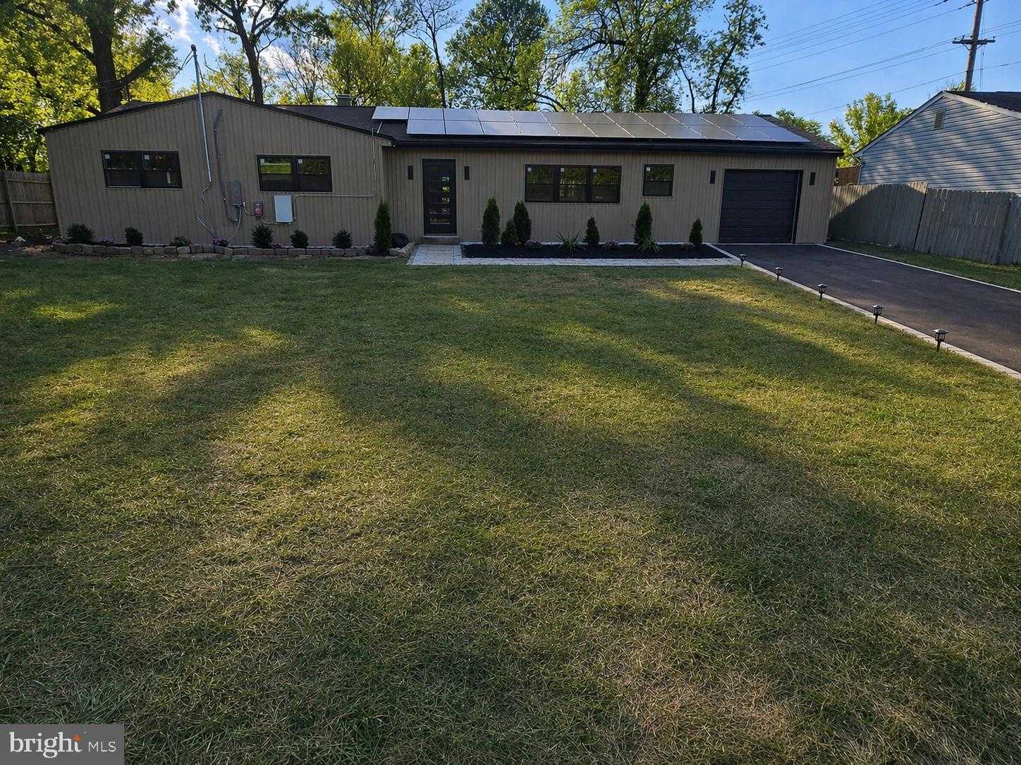 603 Maryland Ave photo 1