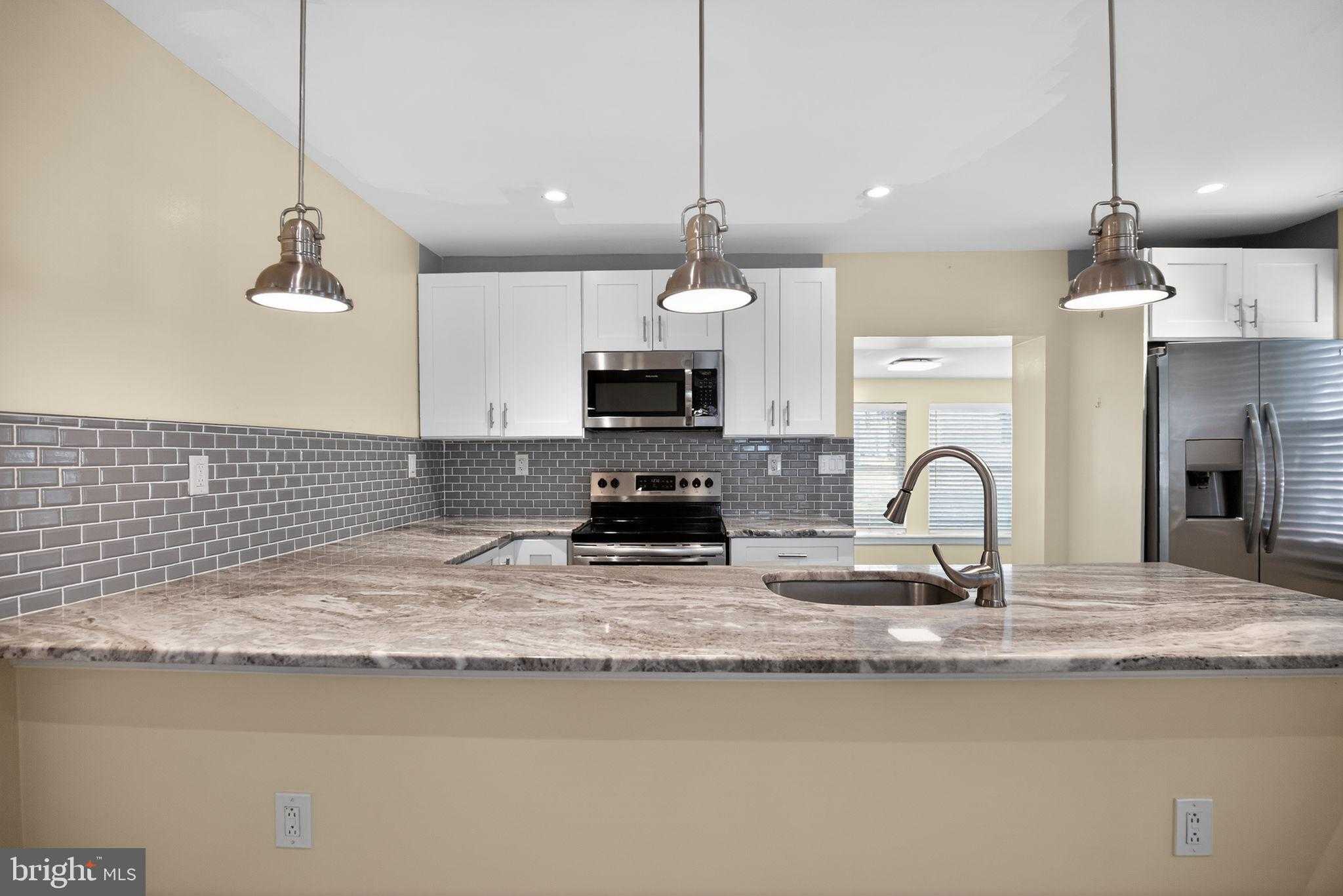 2646 Jenkintown Rd photo 14