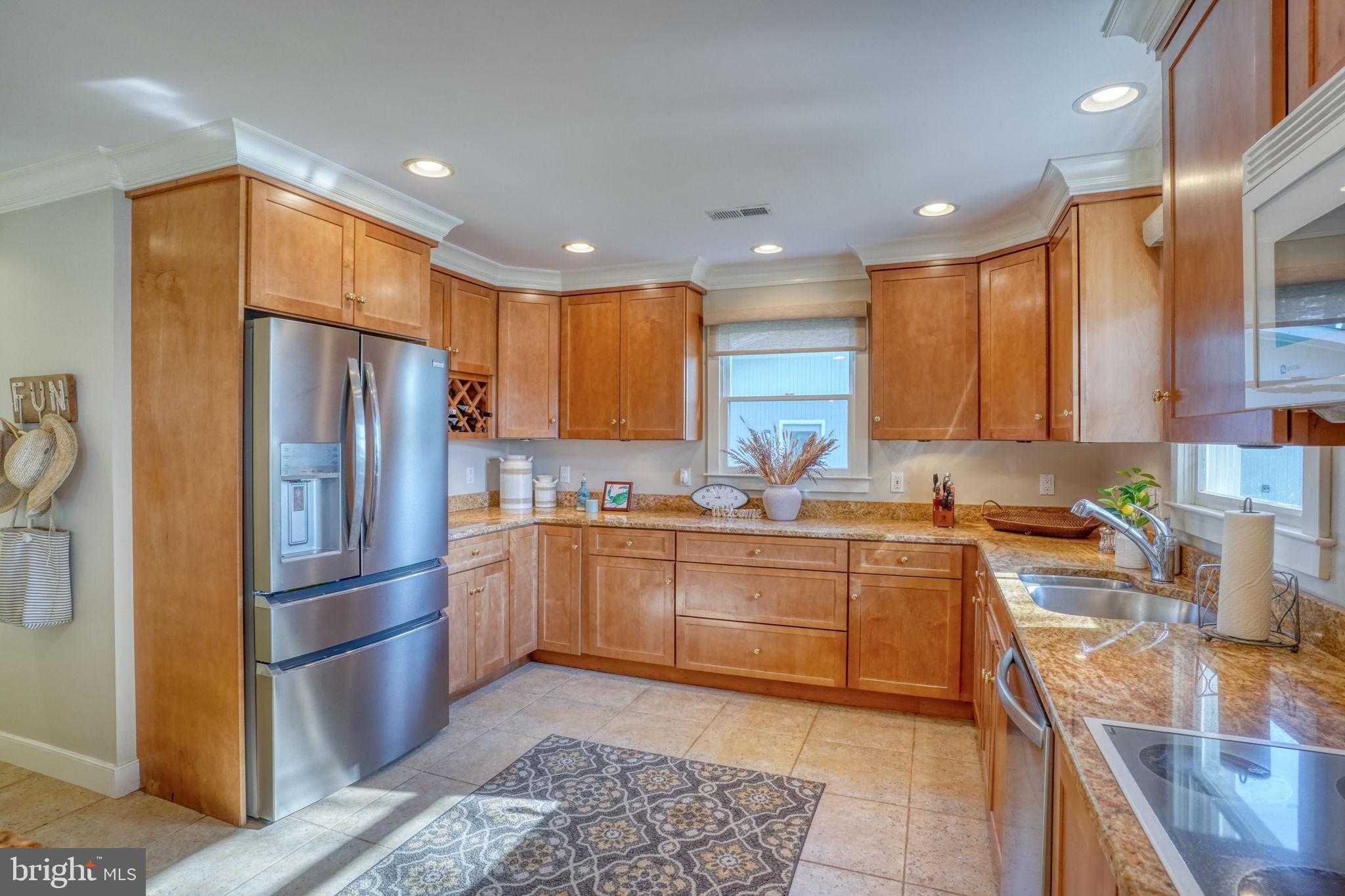 115 Congressional Dr photo 22