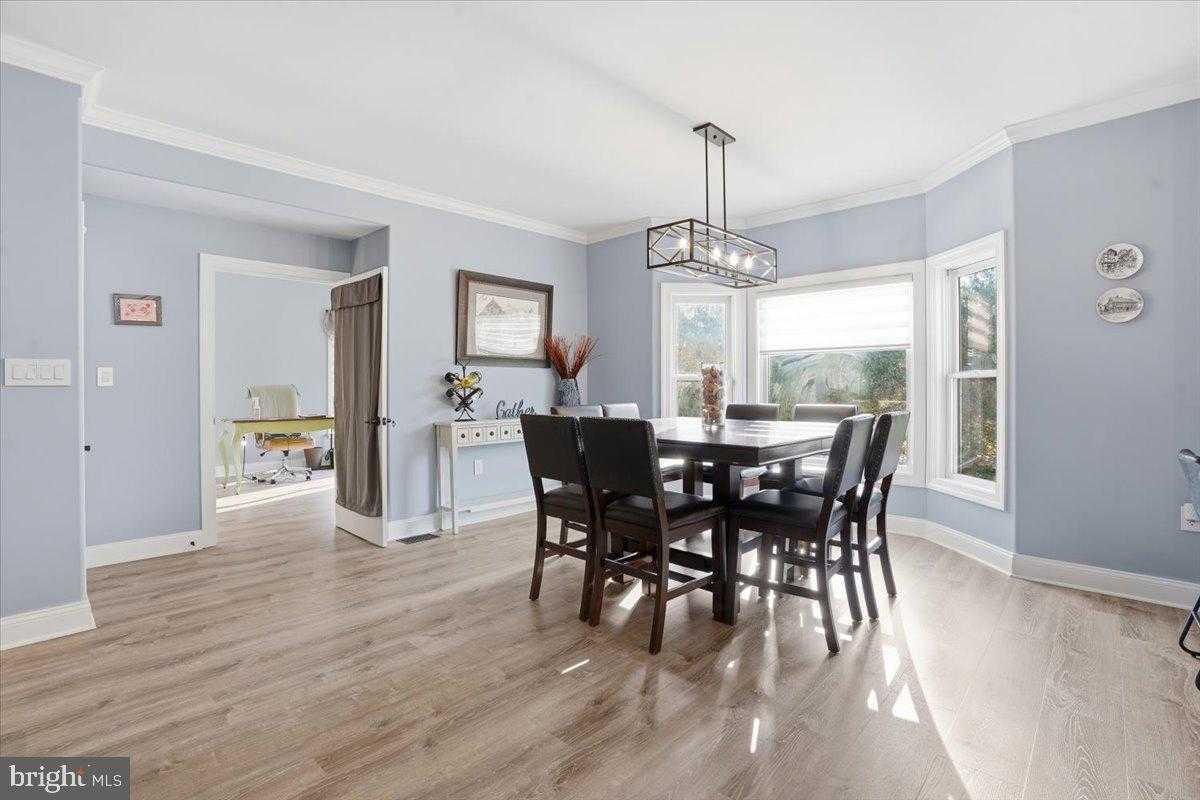 5556 Bridle Rd photo 20