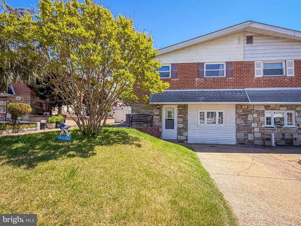 9015 Cloverly Rd, Philadelphia