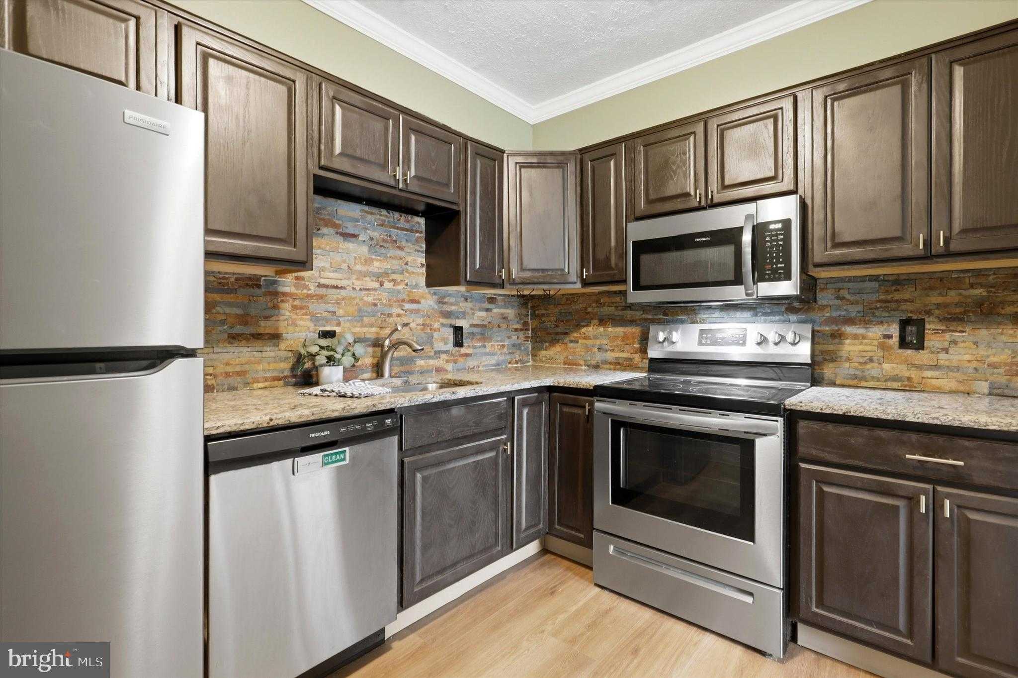 1103 Whitpain Hls photo 10