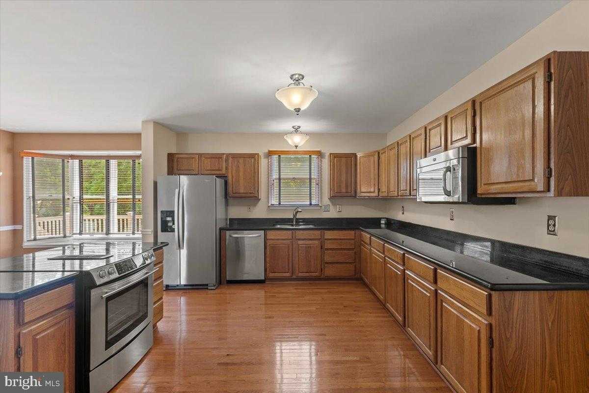 11871 Lexington Dr photo 4