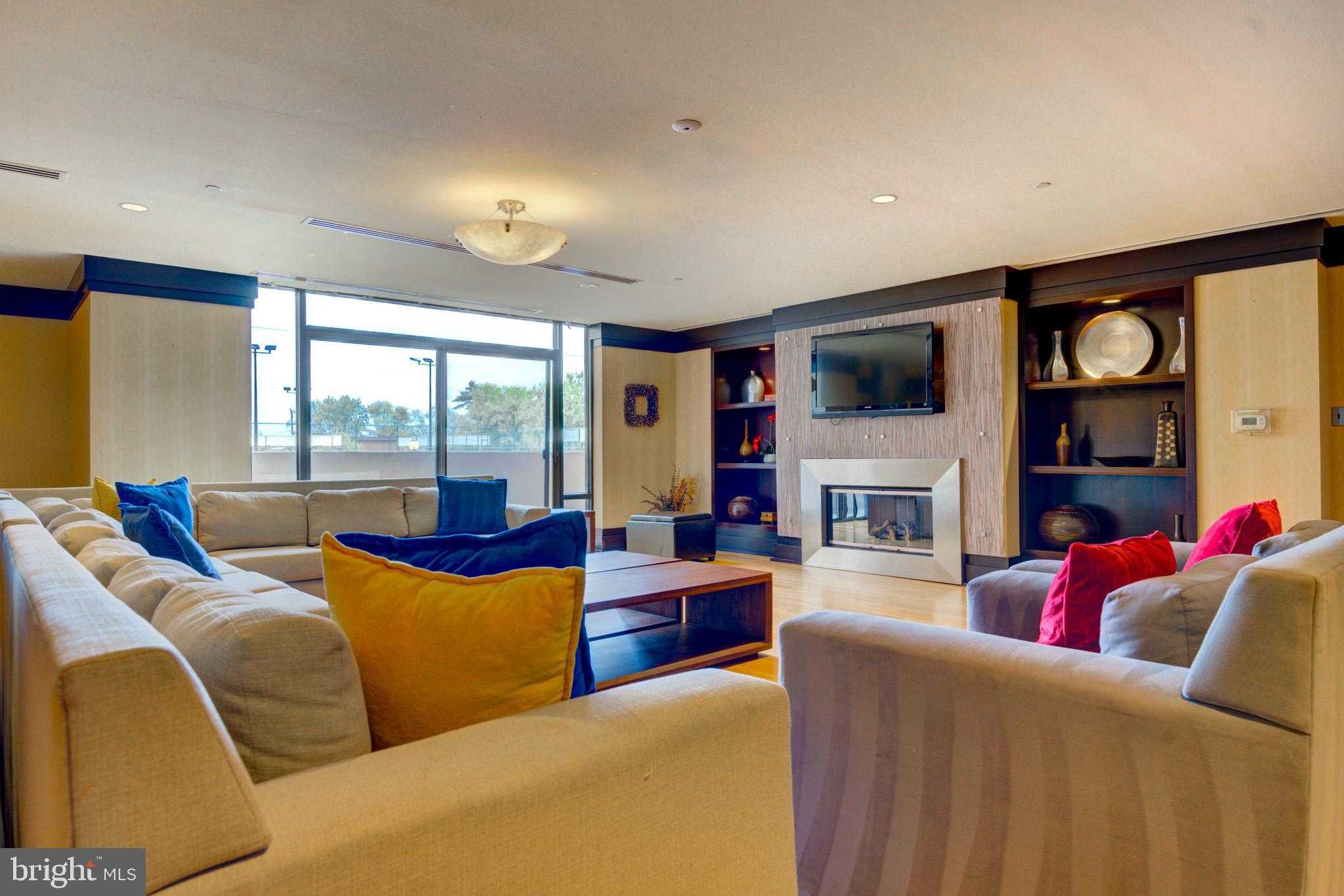 4500 S Four Mile Run Dr Apt 1220 photo 77