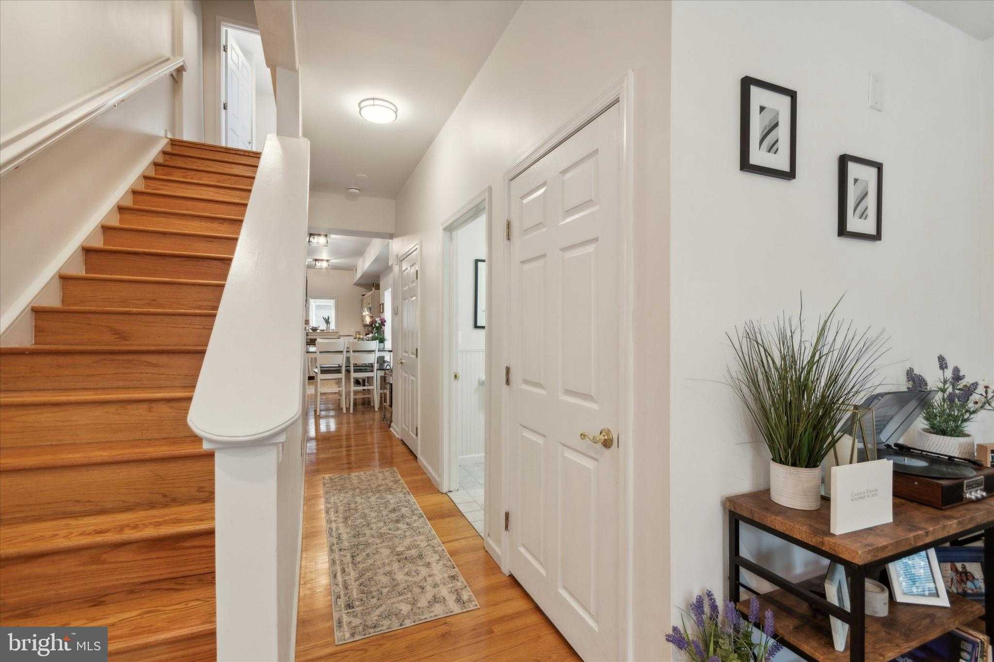 408 E Girard Ave photo 4