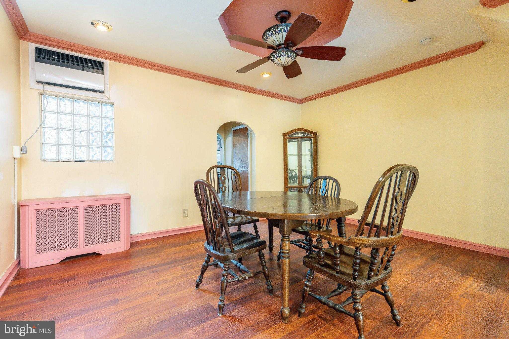 2339 S 12th St photo 10