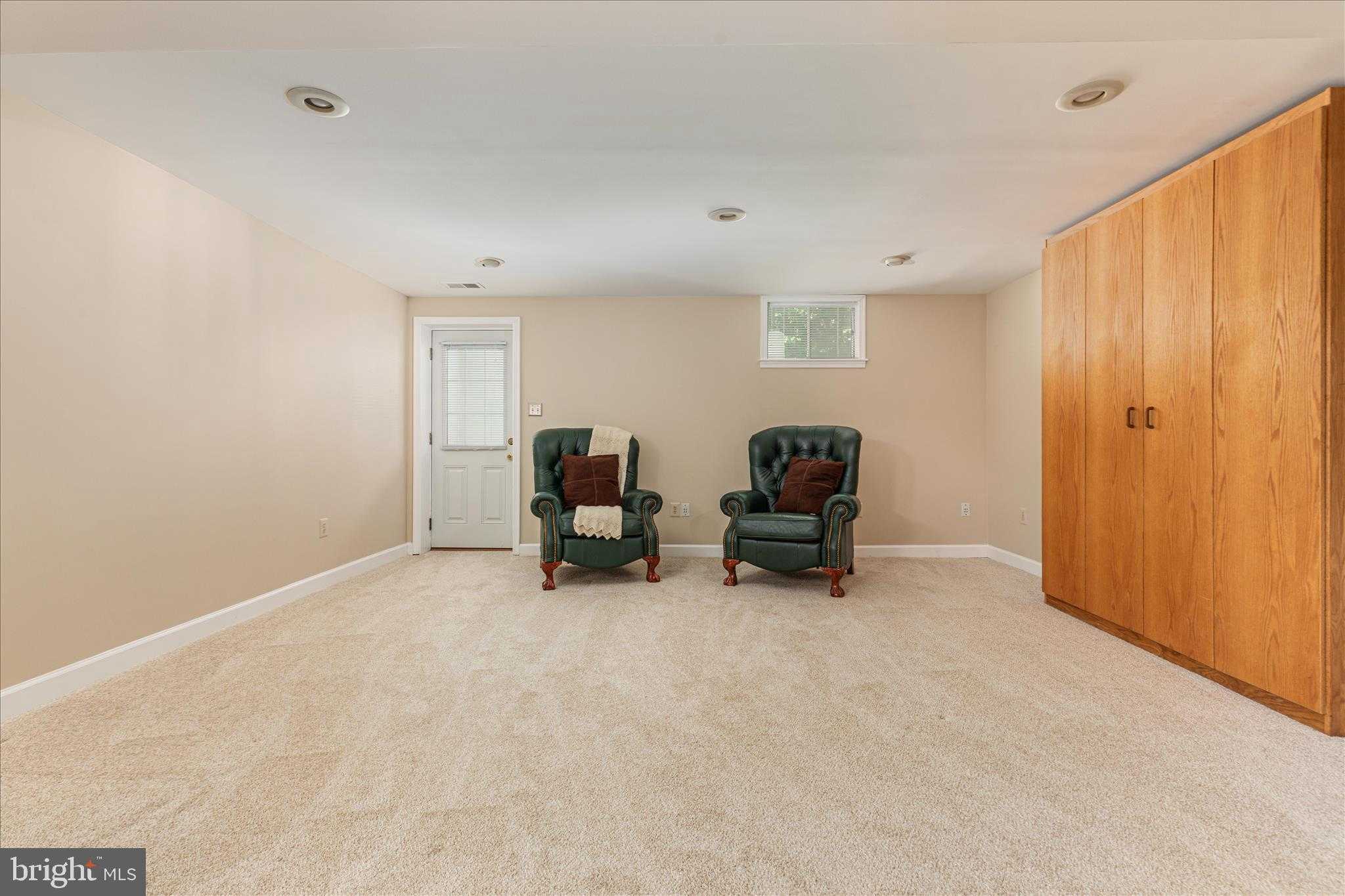 13117 Tingewood CT photo 38