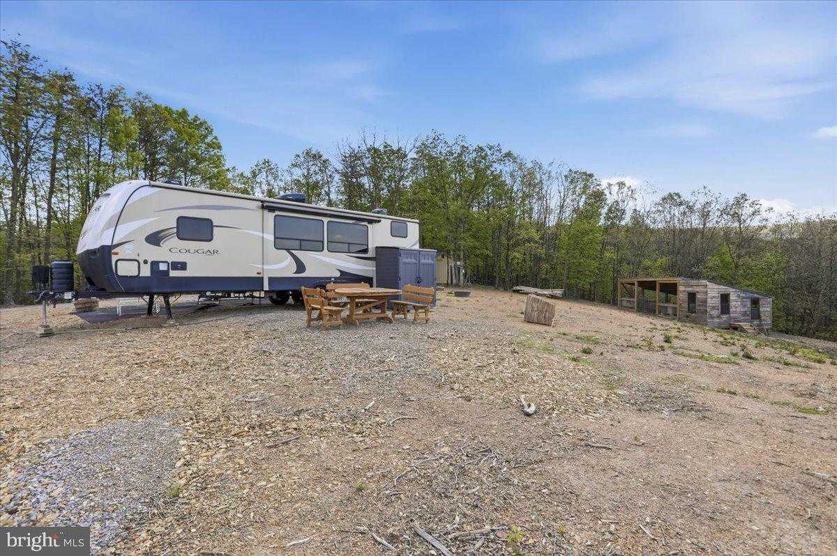 399 Button Wood Trl photo 5