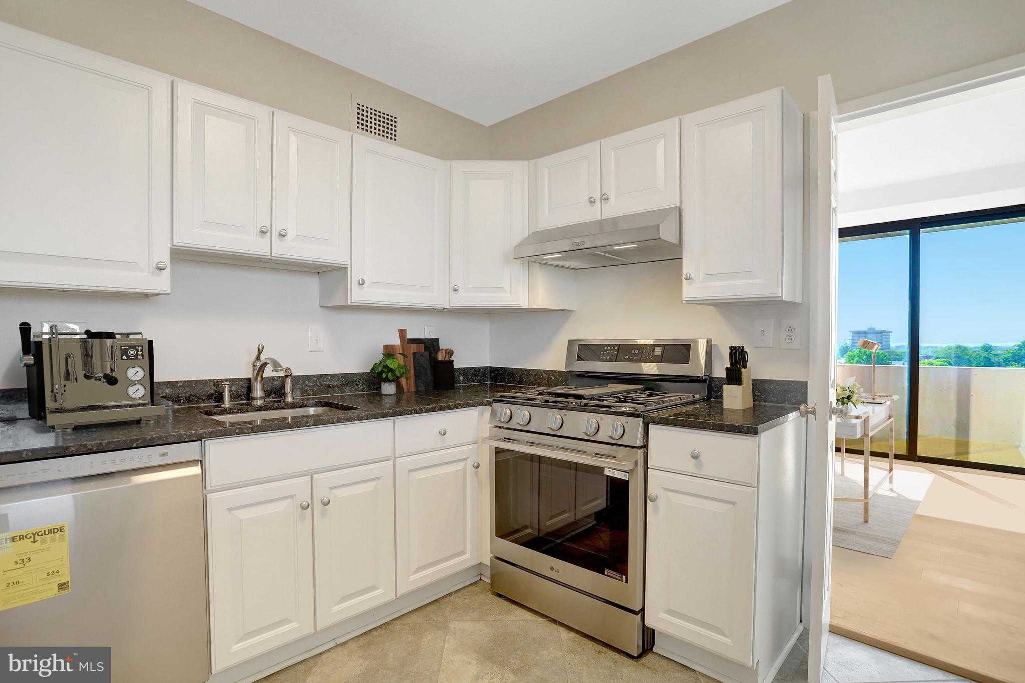 4141 N Henderson Rd Apt 606 photo 4