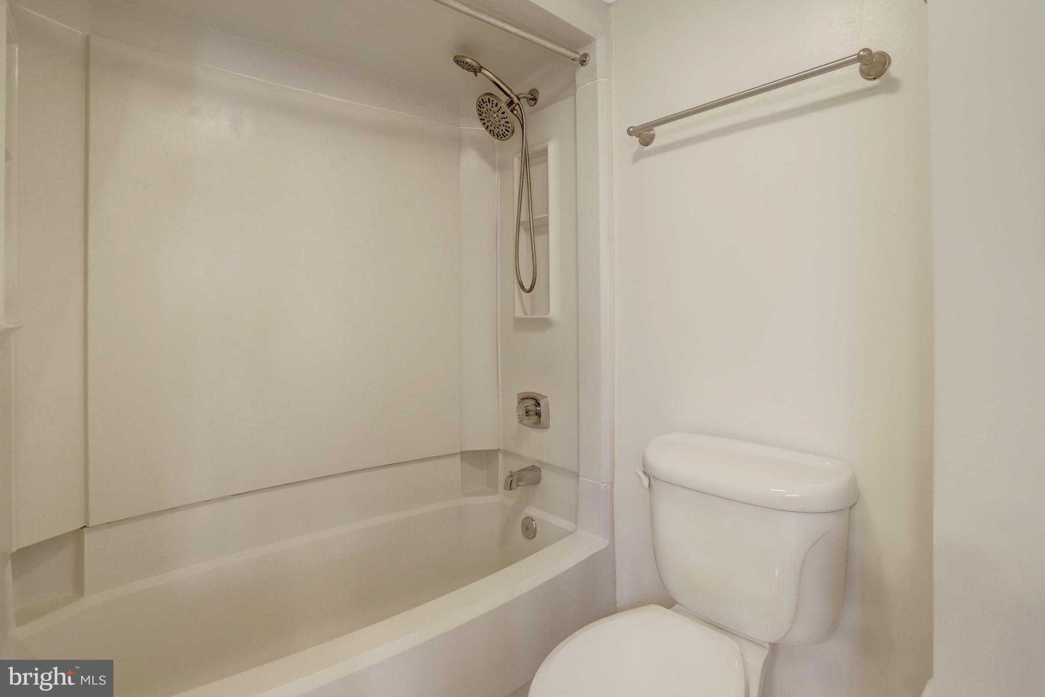 1600 N Oak St Apt 732 photo 19