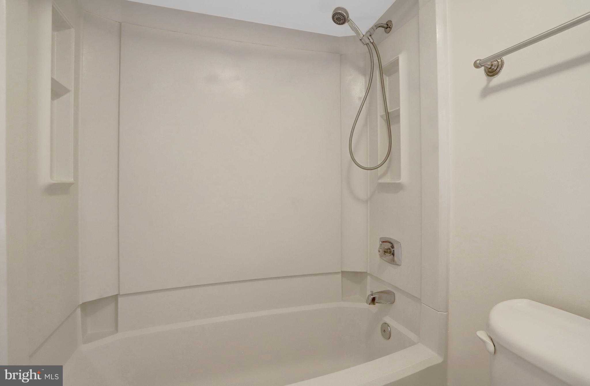 1600 N Oak St Apt 732 photo 26