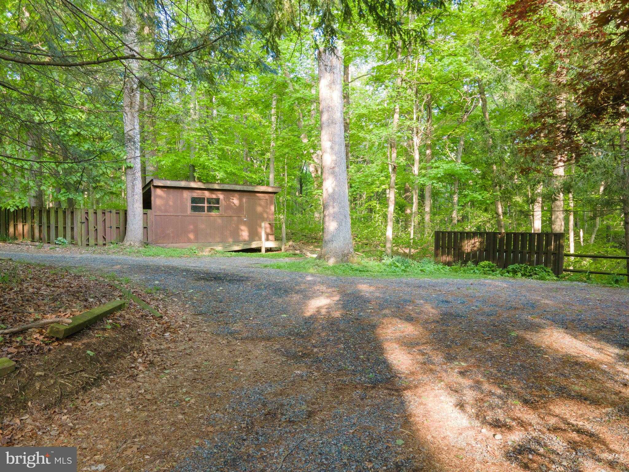 1223 Steamboat Run Rd photo 53