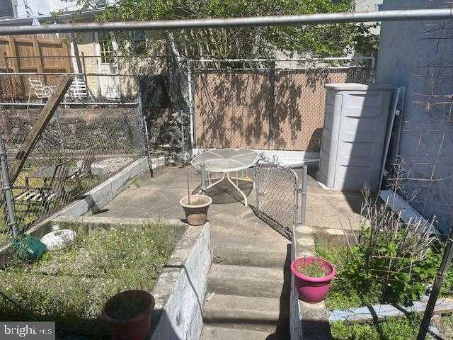 4401 Baker St photo 7