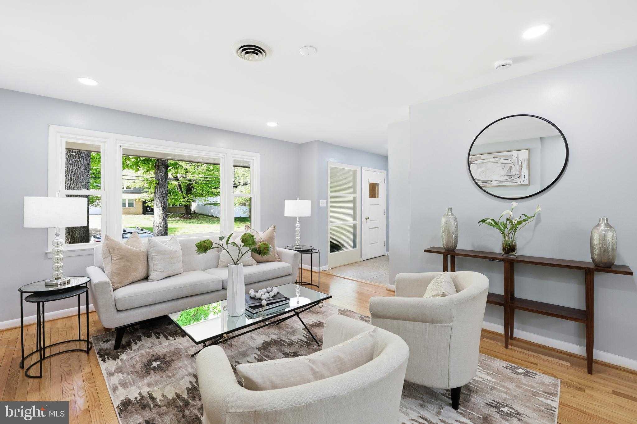 13218 Lenfant Dr photo 8