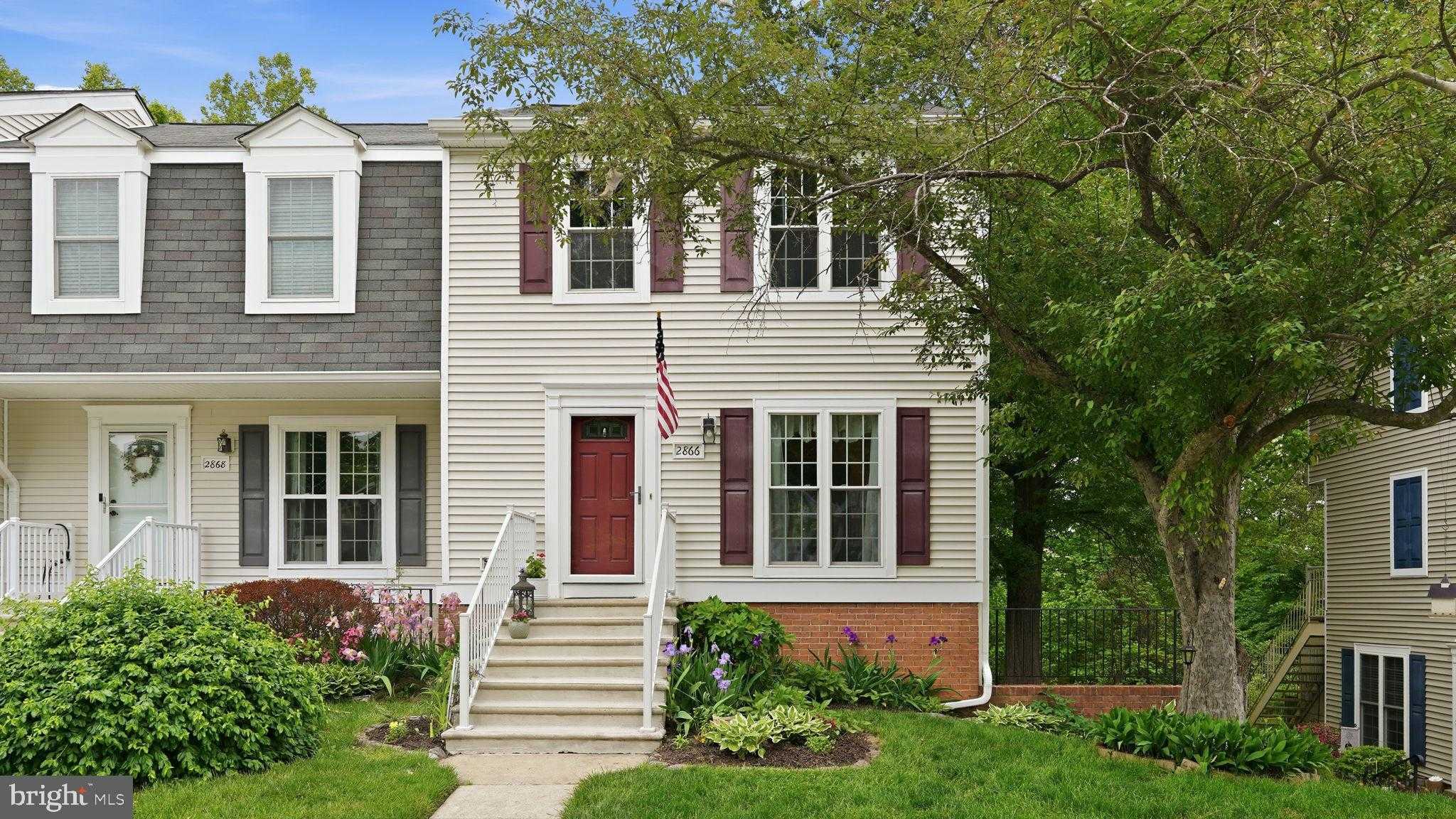 2866 Burgundy Pl photo 1