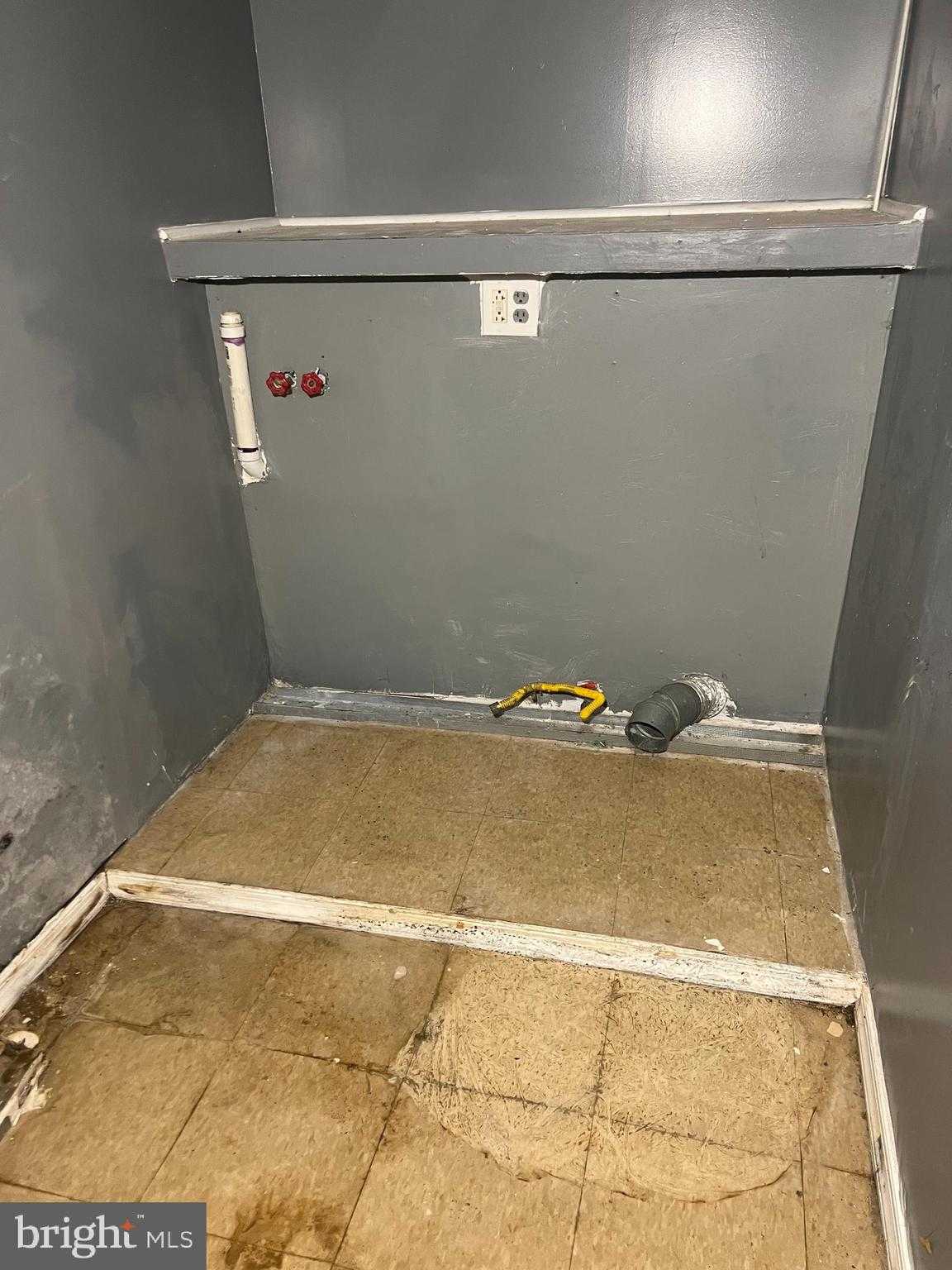 2261 N 19th St photo 6