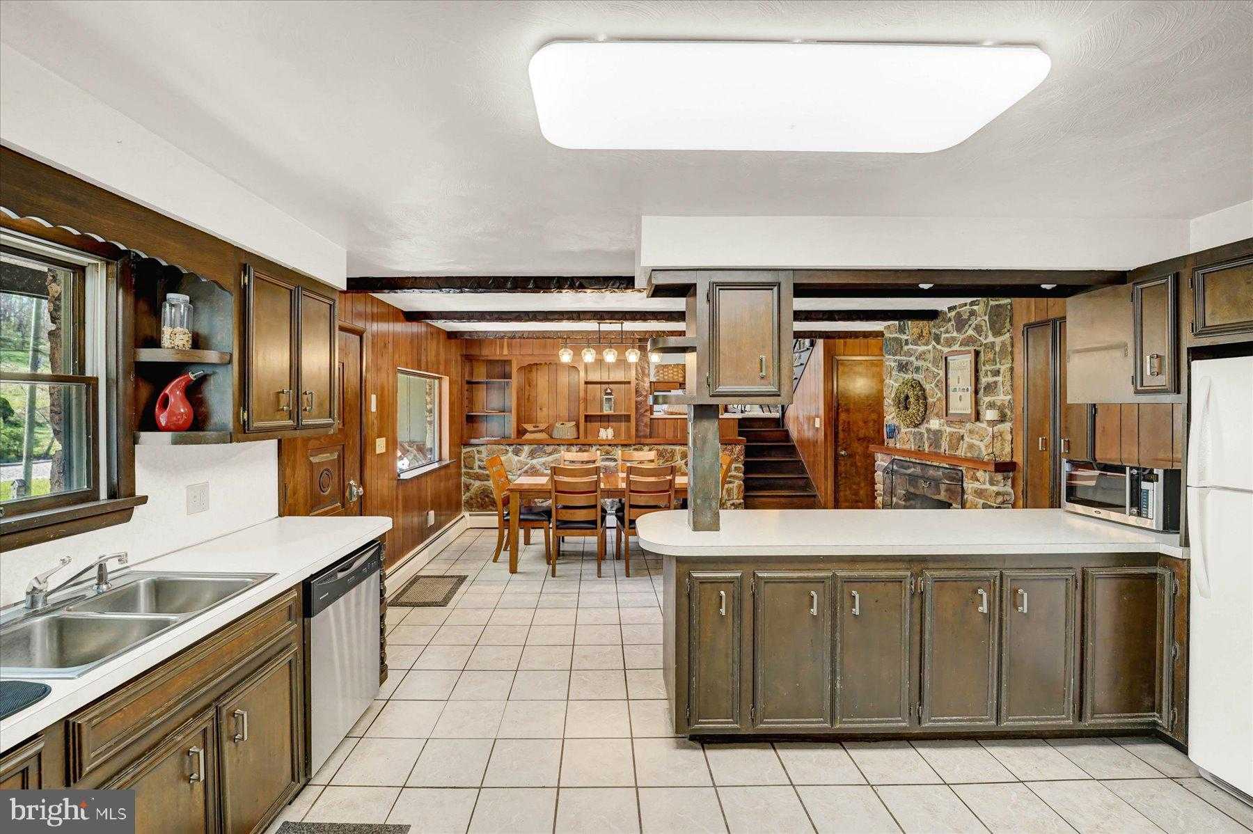 345 Spring Creek Rd photo 10