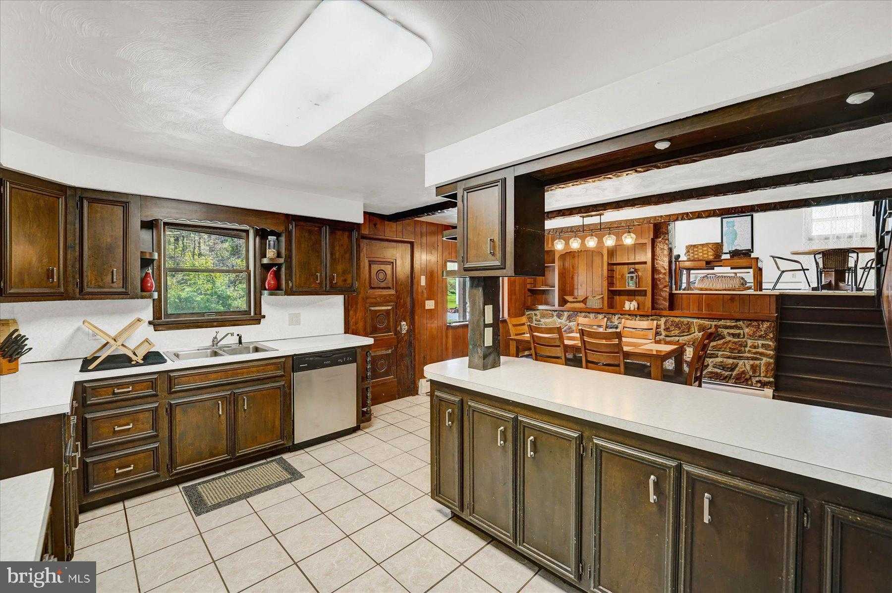 345 Spring Creek Rd photo 14