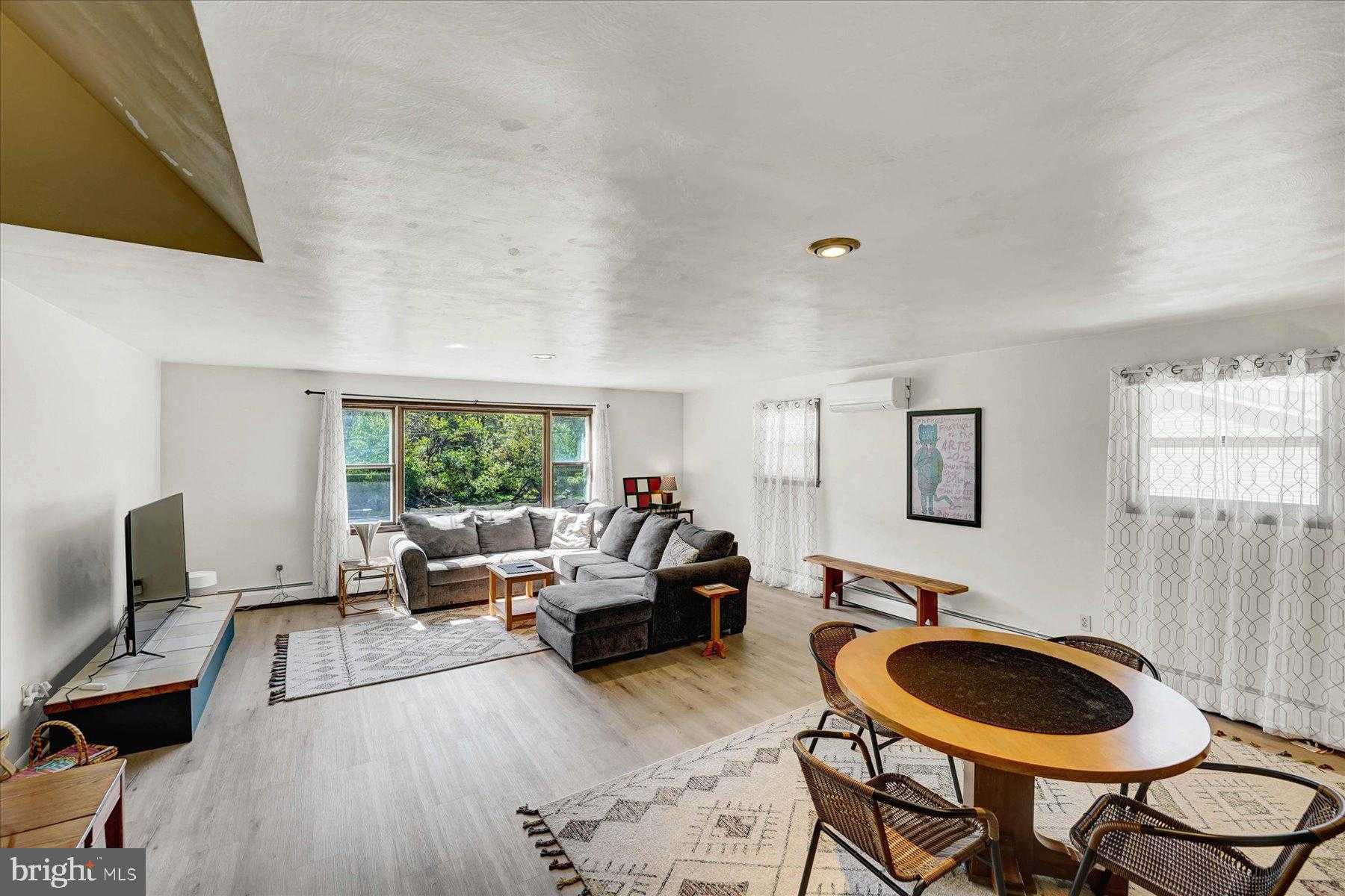 345 Spring Creek Rd photo 16