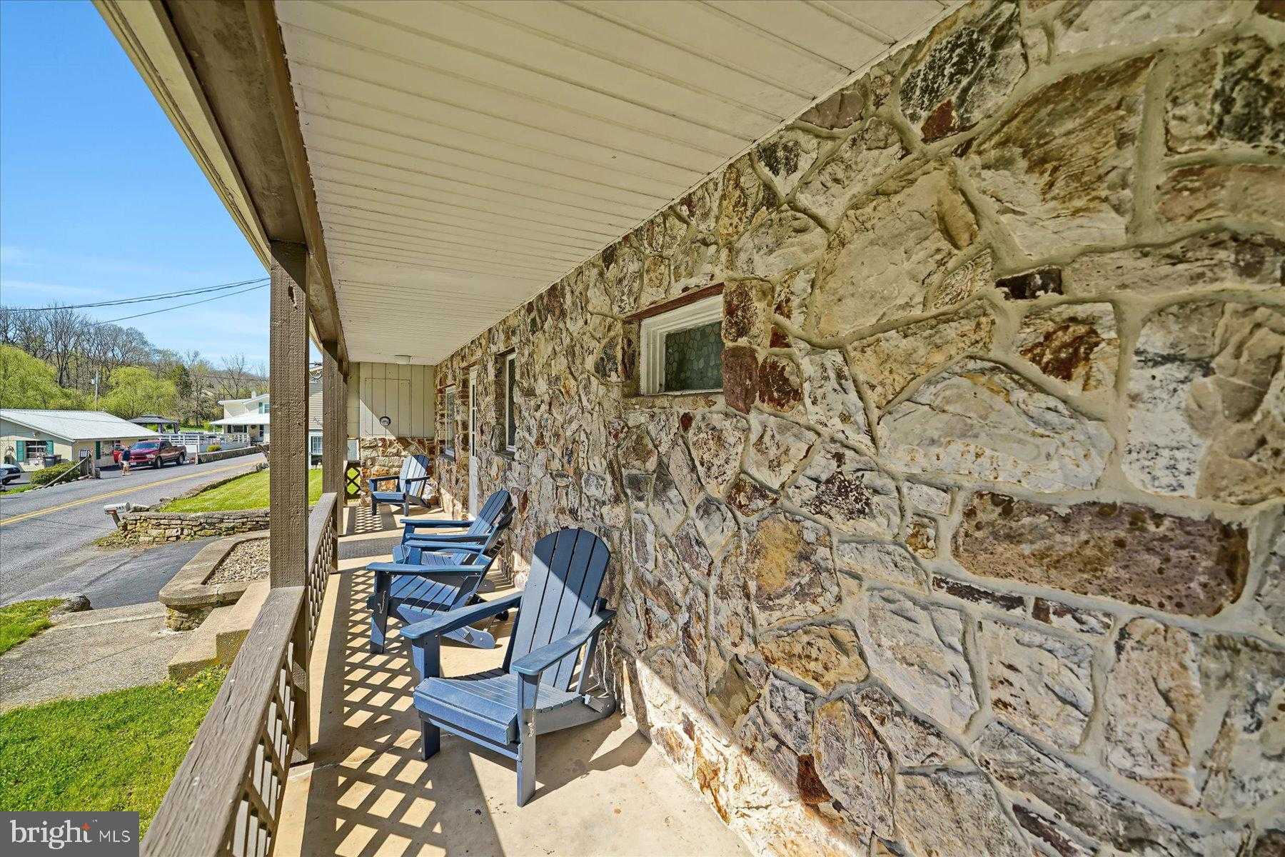 345 Spring Creek Rd photo 3