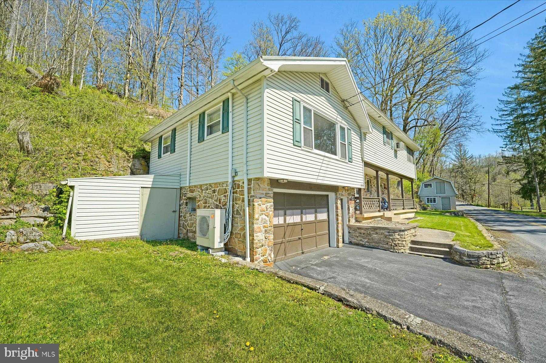 345 Spring Creek Rd photo 34