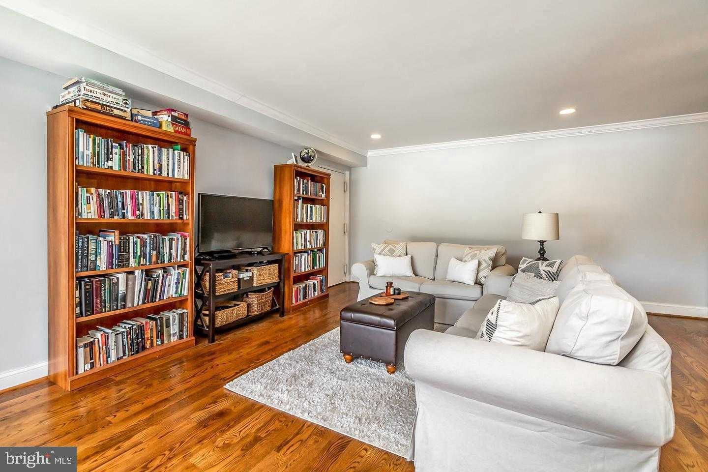 355 Homeland Southway Apt 2b photo 10