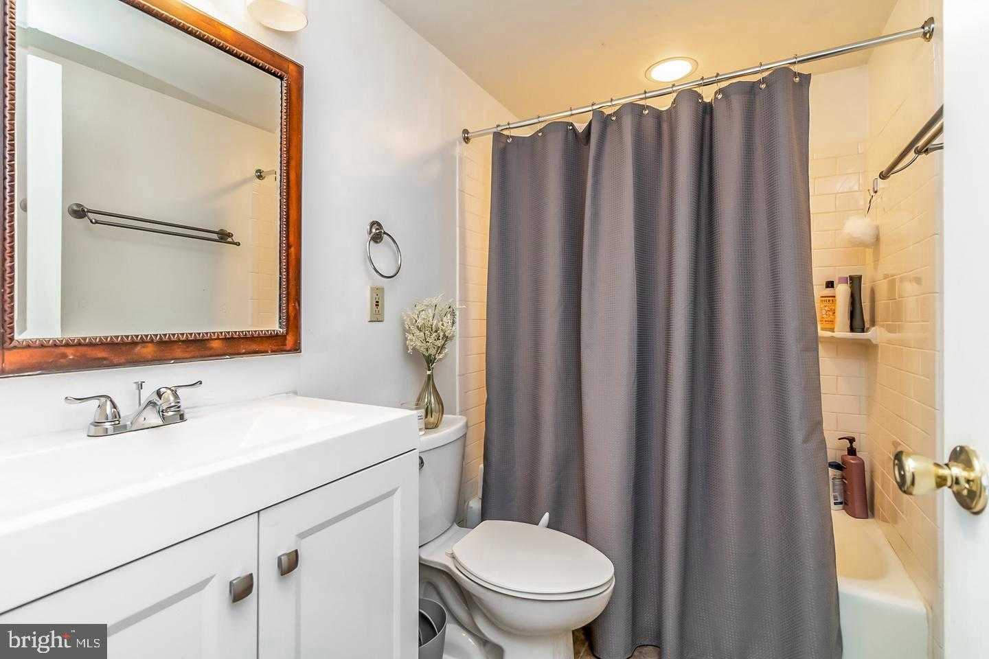 355 Homeland Southway Apt 2b photo 16