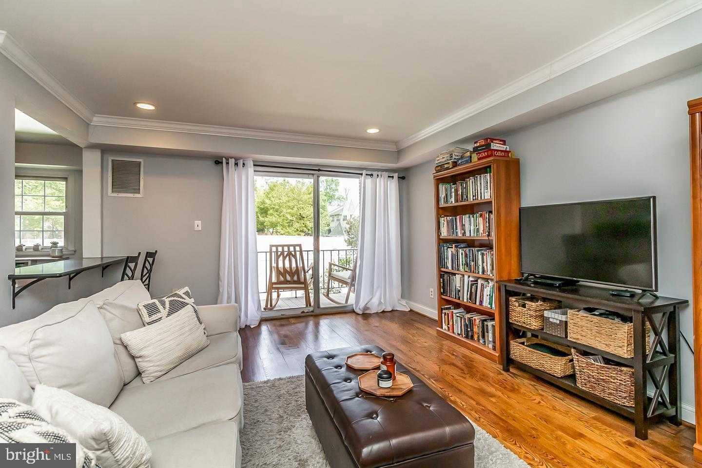 355 Homeland Southway Apt 2b photo 8