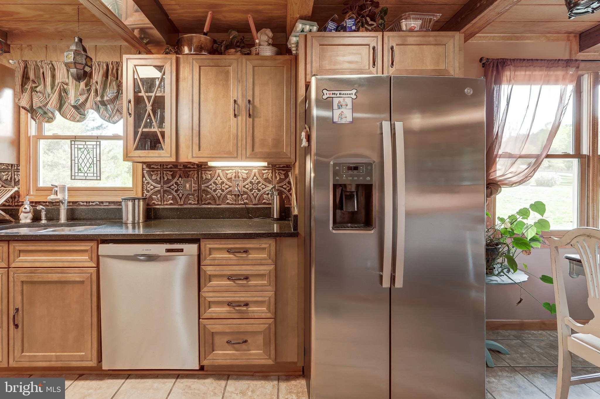 516 Apple Grove Rd photo 19